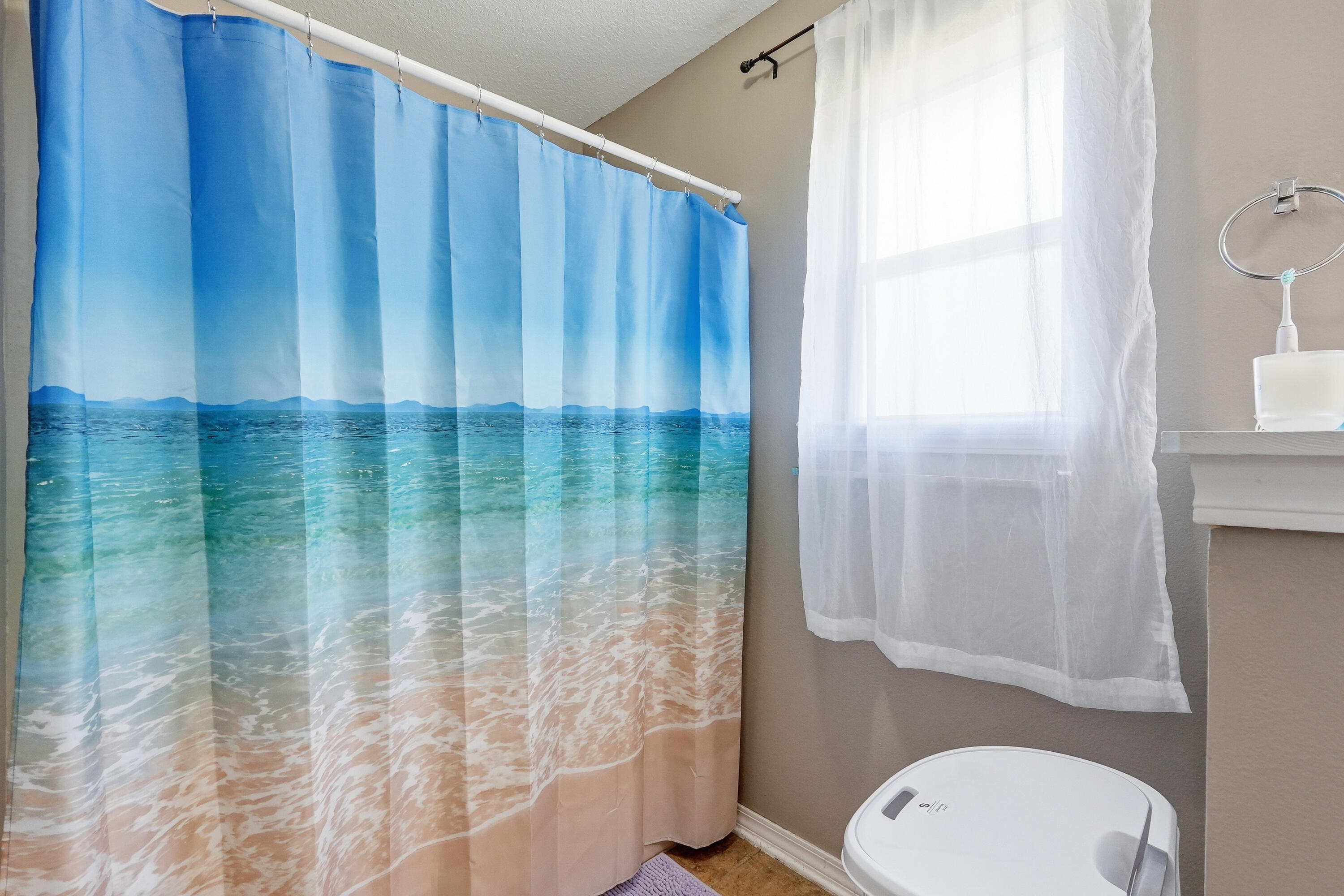 HOLLEY BY THE SEA, 1ST ADD - Residential