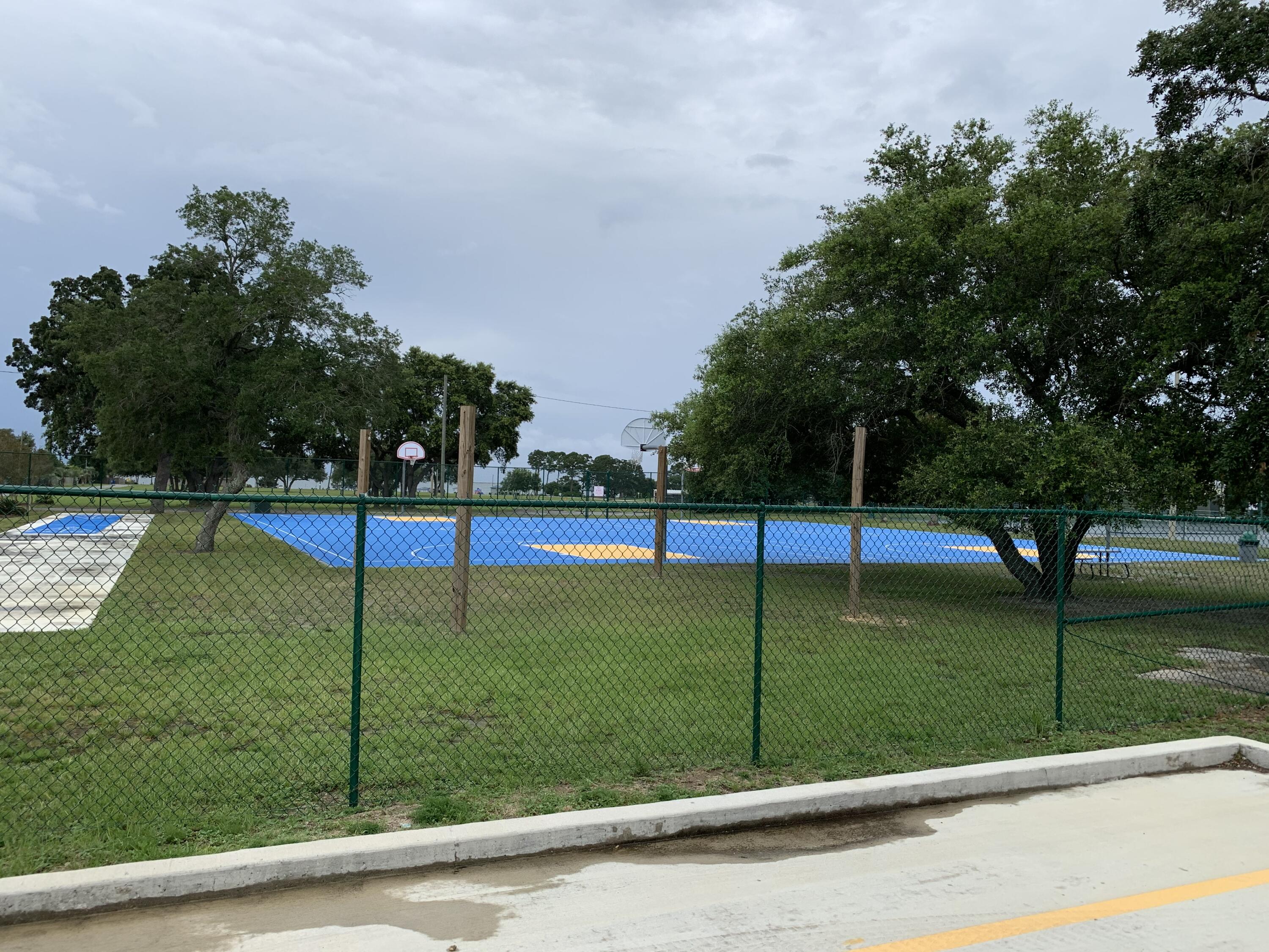HOLLEY BY THE SEA, 1ST ADD - Residential