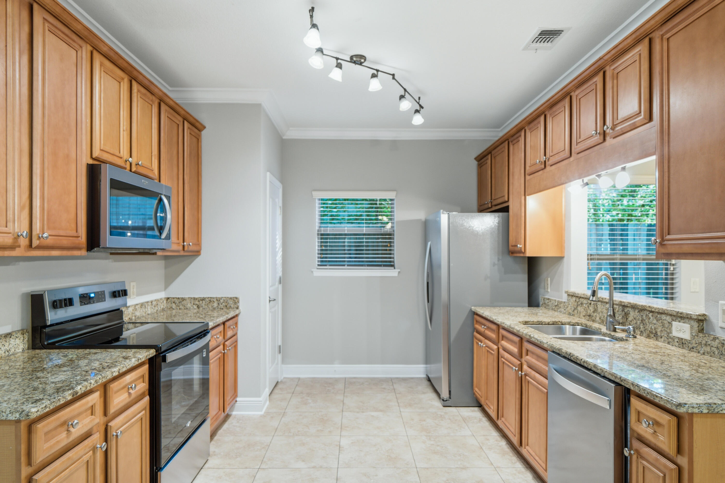 Wont last 100% Move in Ready. New roof and Ac .. 

2009 Built Townhome- 3/2.5 1562 feet! 1 Car Garage! NO HOA! 
This beautiful, move-in-ready end unit townhome is perfectly situated just off Beal Parkway in central Fort Walton Beach--less than 10 minutes from both Eglin AFB and Hurlburt Field! The downstairs boasts a generous open-concept floor plan featuring New Paint, New Flooring, no carpet Upstairs, crown molding, and recessed lighting. The modern kitchen is equipped with granite countertops, a pantry, stainless steel appliances, and a convenient breakfast bar. Just off the dining room, step out to a large open patio and a fully fenced back/side yard perfect for relaxing or entertaining. A handy half bath with a pocket door and direct access to the one-car garage complete the main level. Upstairs, you'll find a spacious primary suite featuring an oversized closet and a private ensuite bath. Two additional bedrooms share a well-appointed hall bath, located just across from the dedicated upstairs laundry room

Eddie Thornburg Jr
Bay Living Inc.