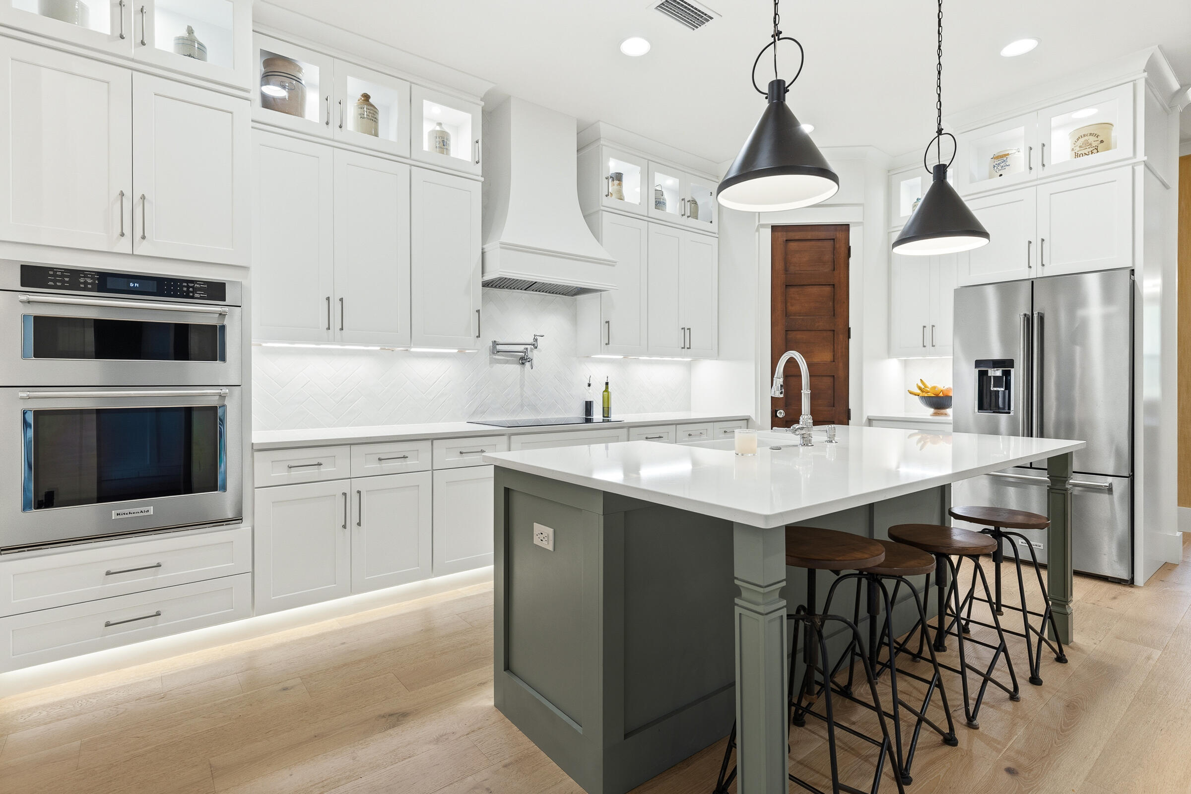 CROSS CREEK SHORES - Residential