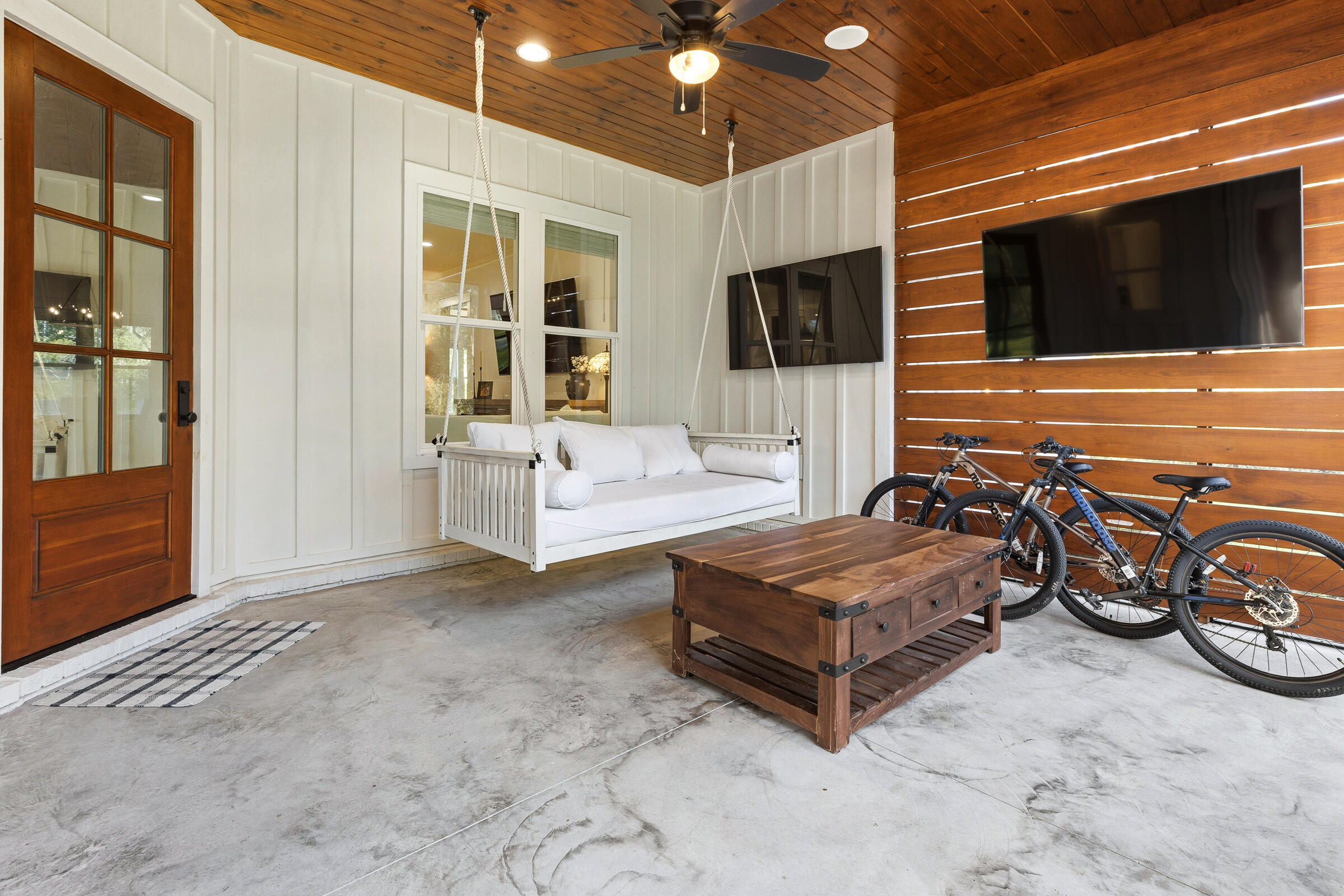 CROSS CREEK SHORES - Residential