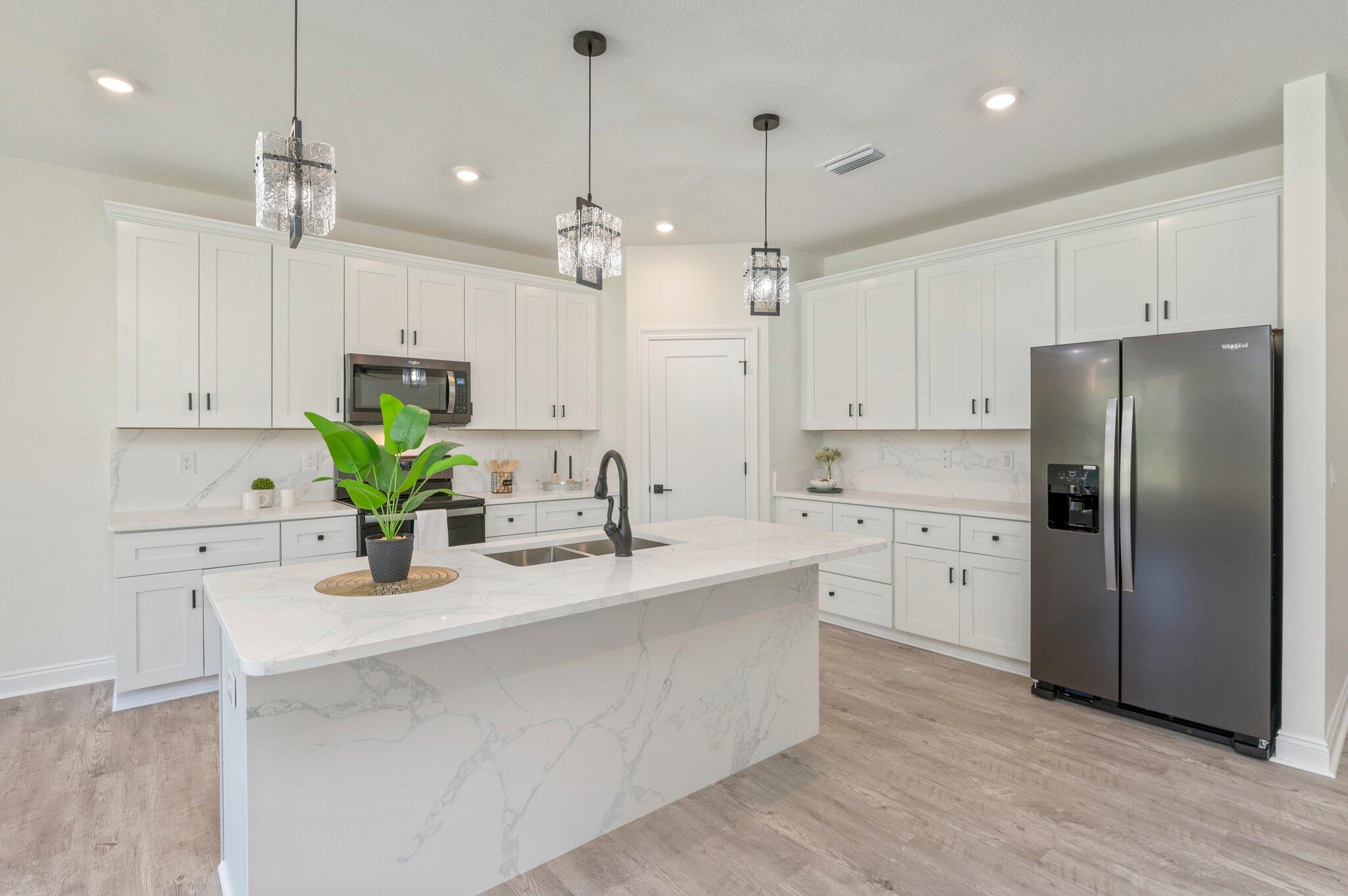HOMEWOOD EST - Residential