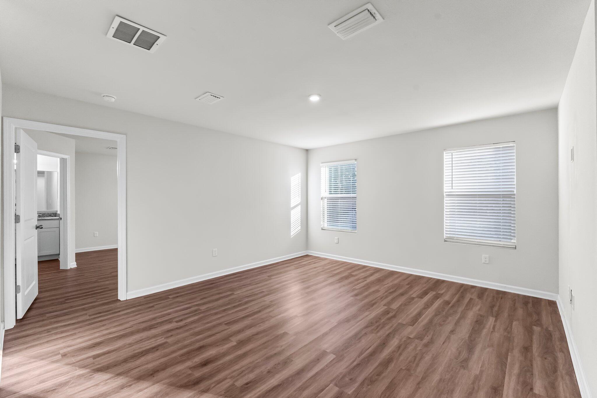 CROSS CREEK - Residential Lease