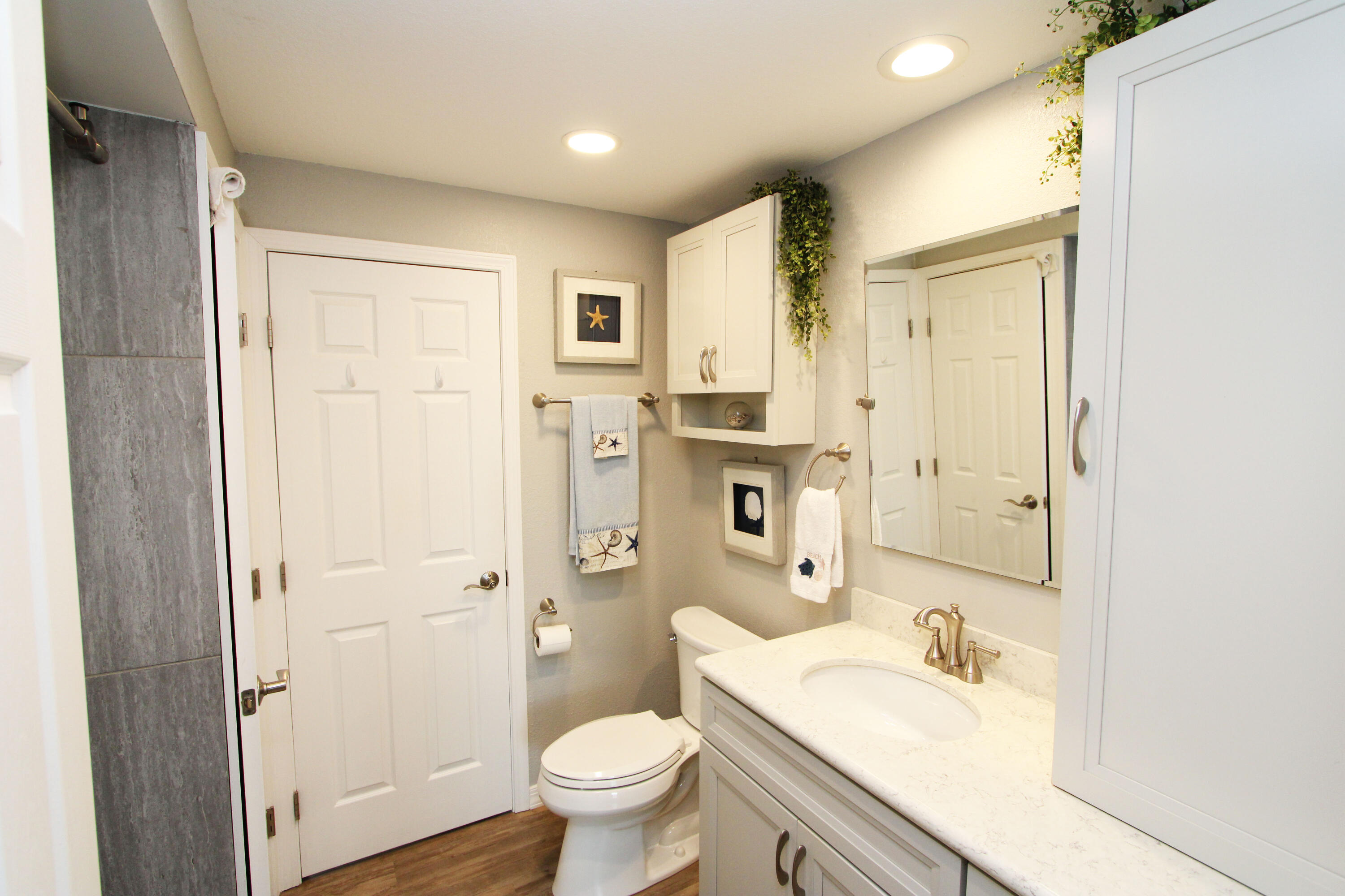 SANDPIPER COVE Condominiums - Residential