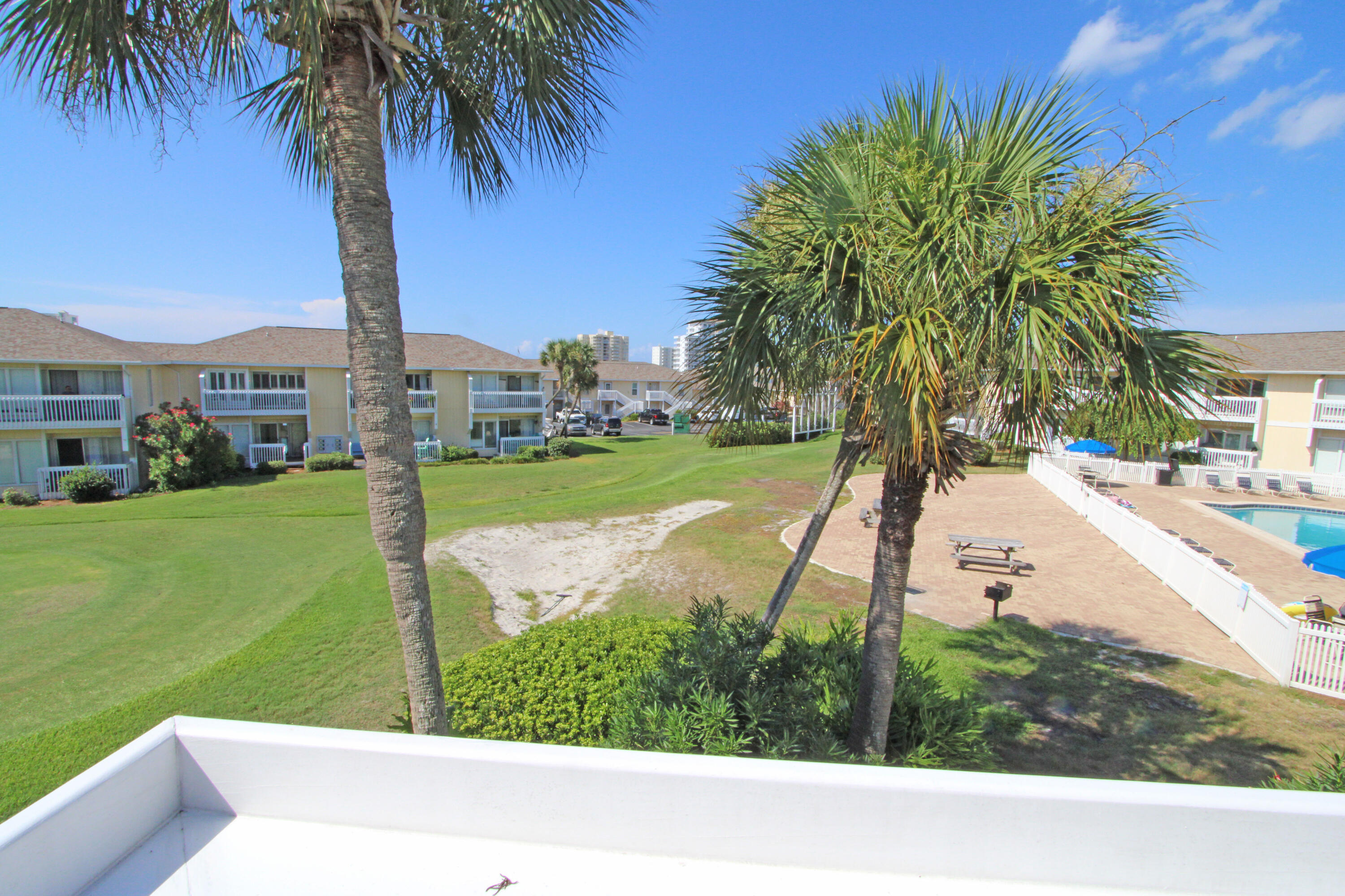 SANDPIPER COVE Condominiums - Residential