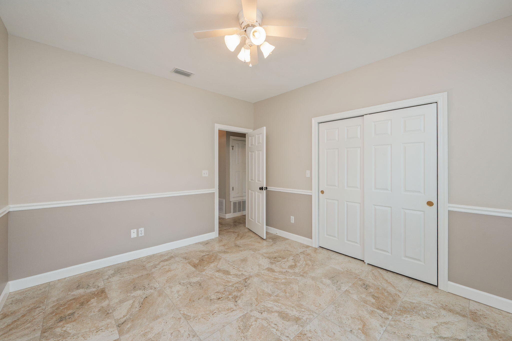 LAKE POINTE - Residential
