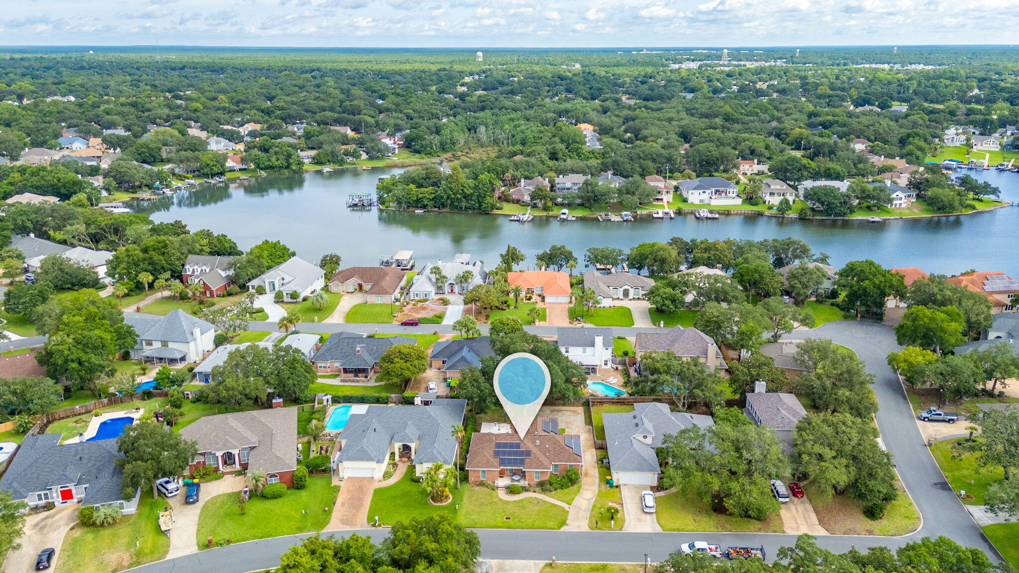 LAKE POINTE - Residential