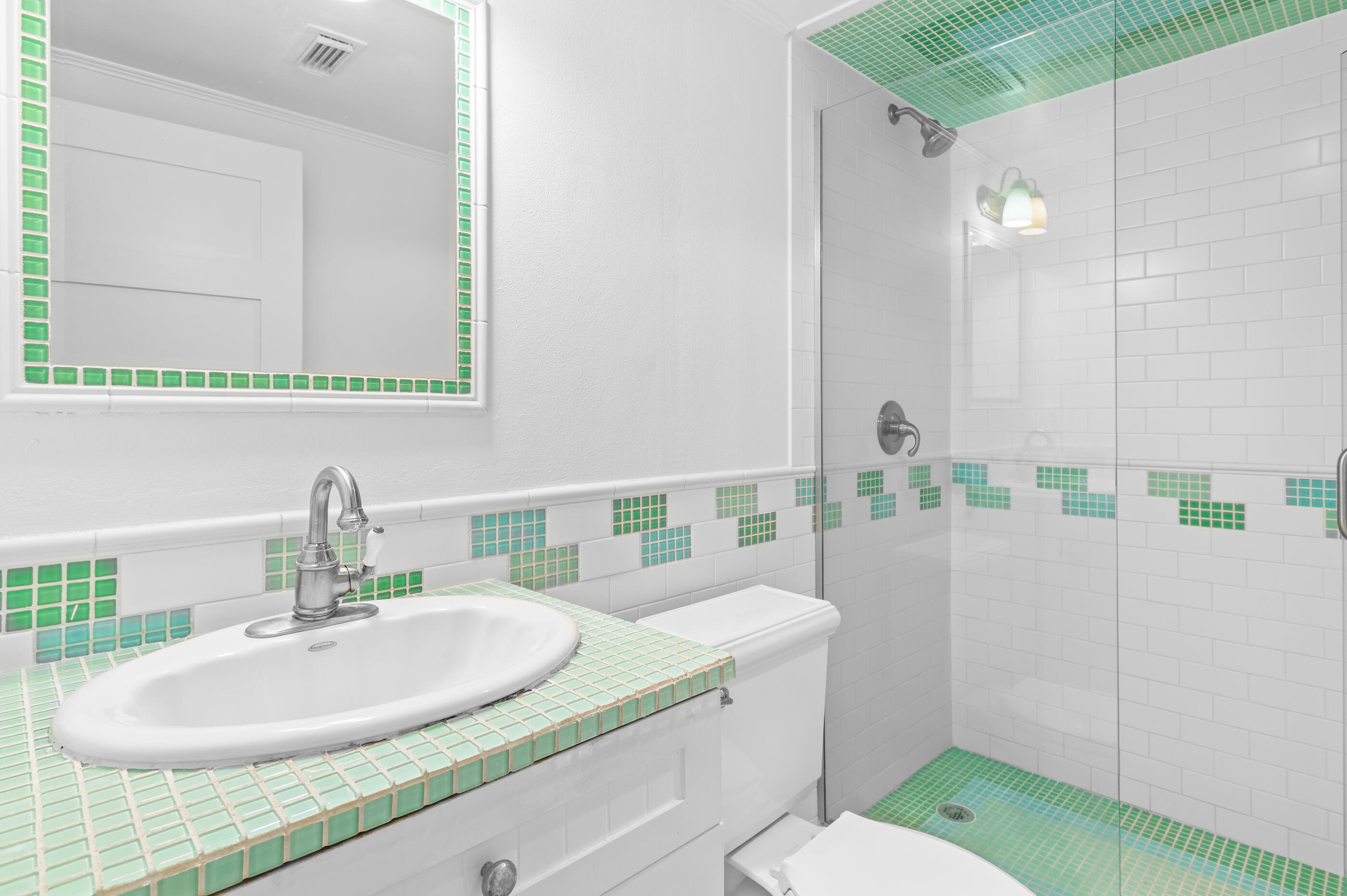 JADE EAST TOWERS CONDO - Residential