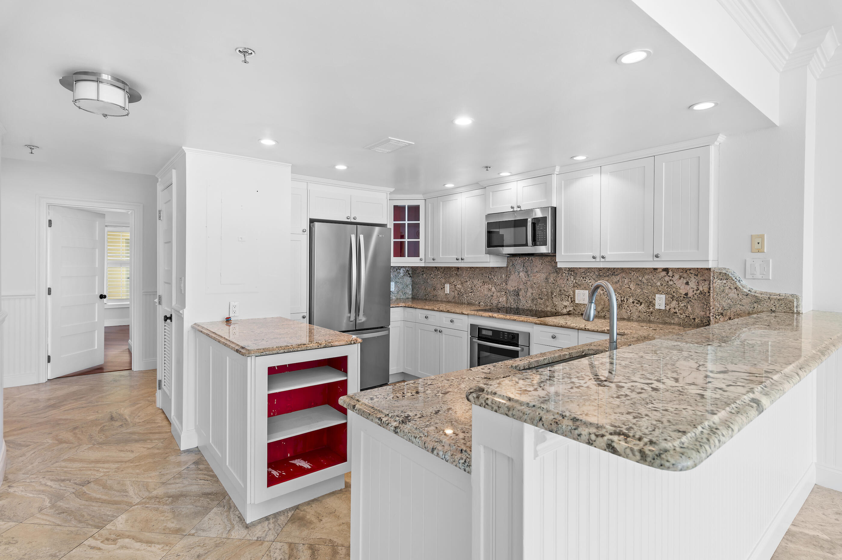 JADE EAST TOWERS CONDO - Residential