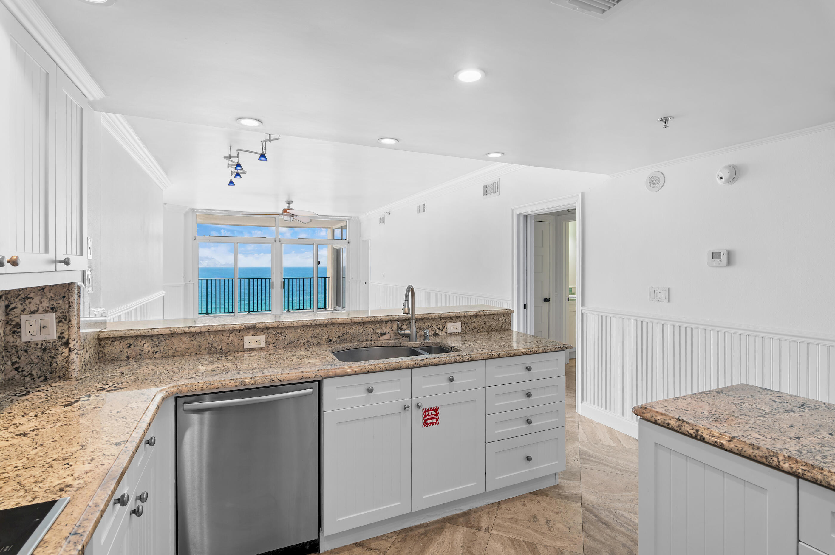 JADE EAST TOWERS CONDO - Residential