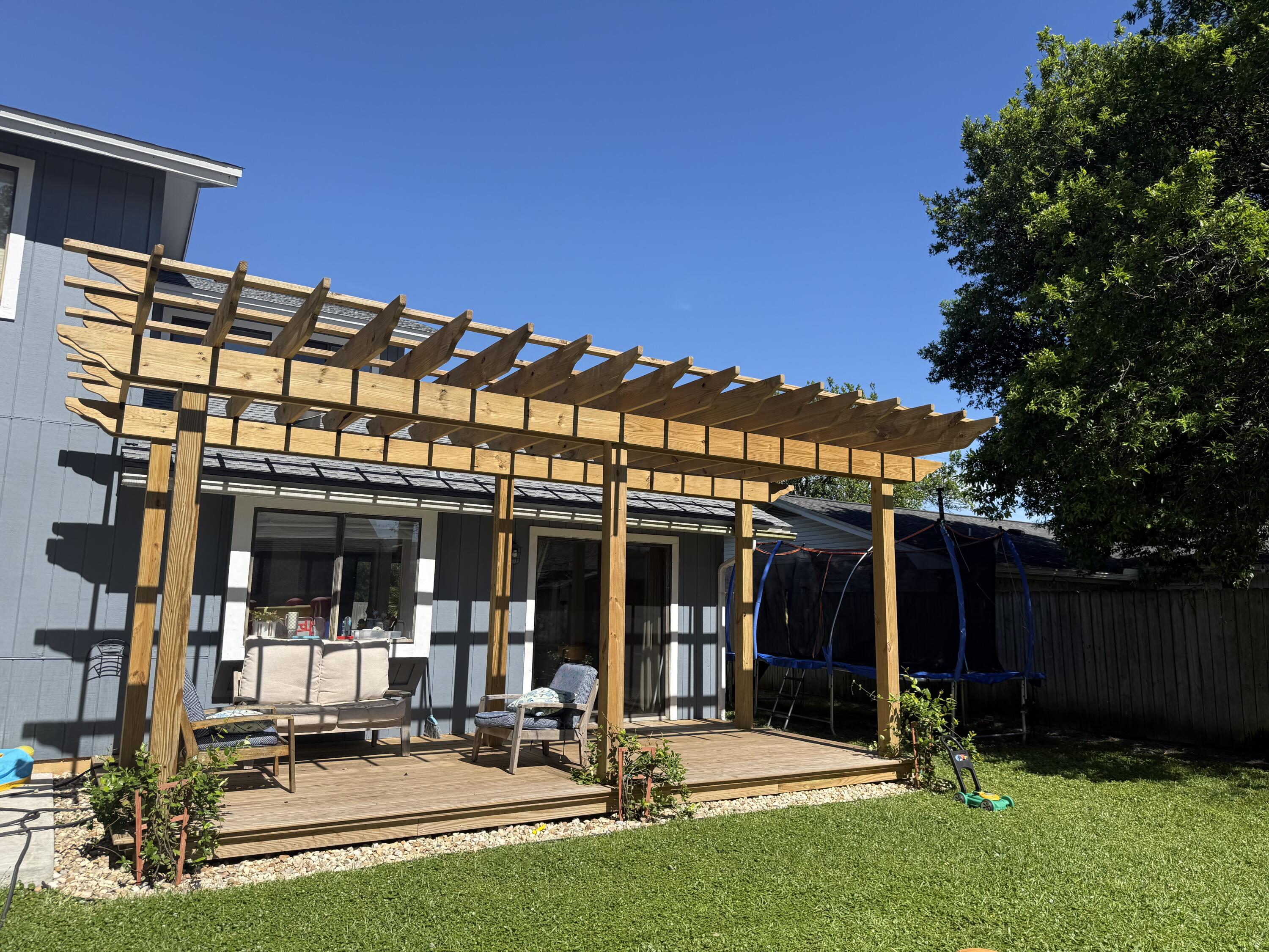 RUSHLIN PARK S/D - Residential Lease