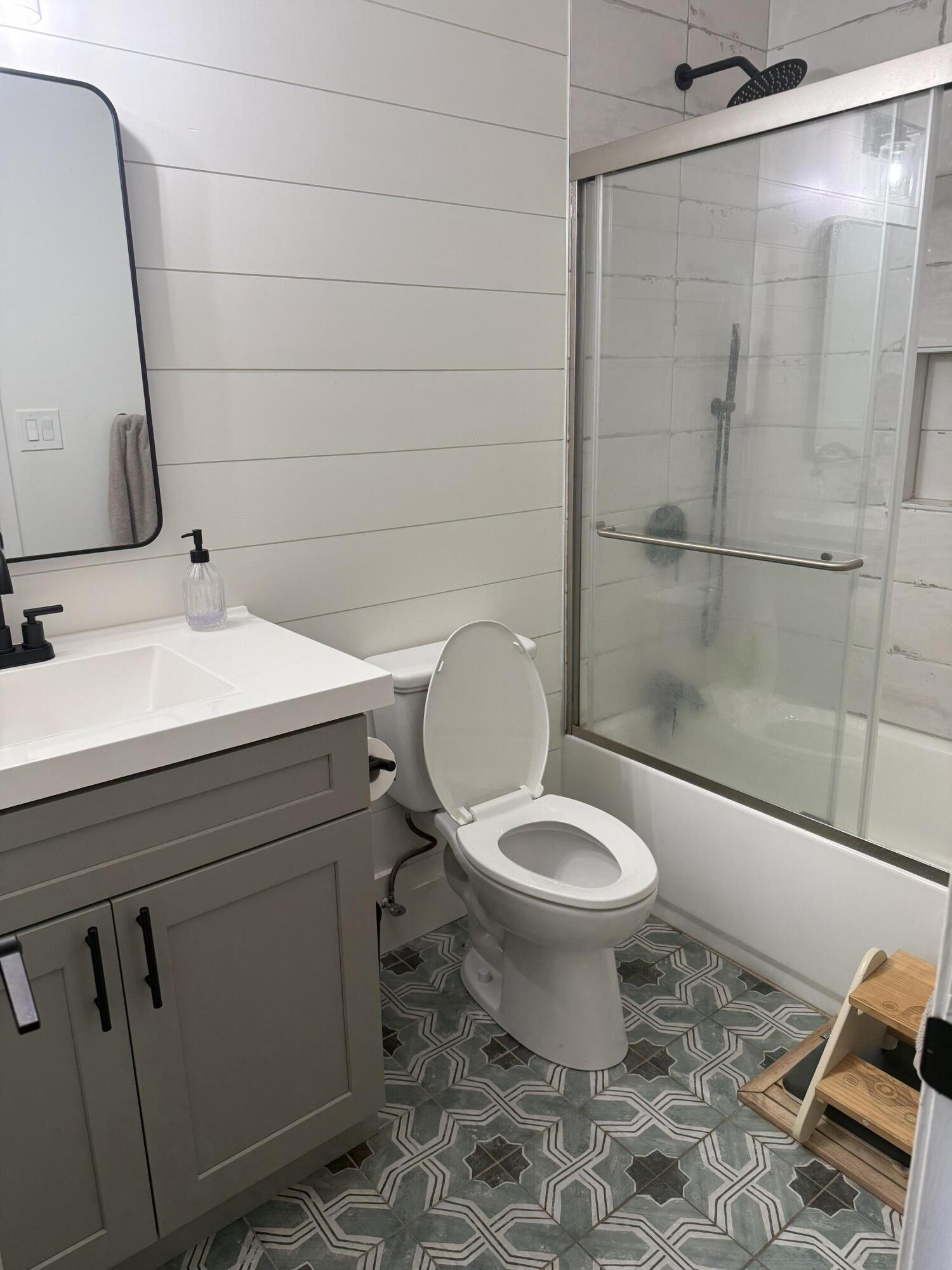 RUSHLIN PARK S/D - Residential Lease