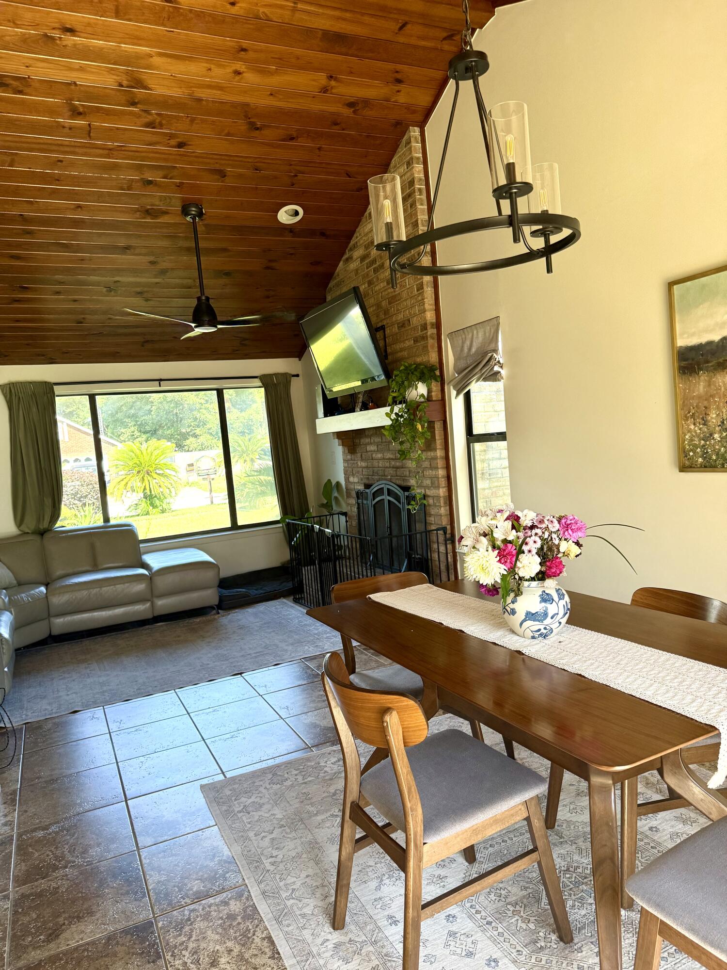 RUSHLIN PARK S/D - Residential Lease