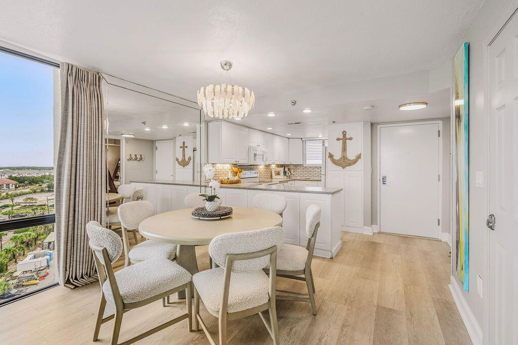 SUNDESTIN INTERNATIONAL CONDO - Residential