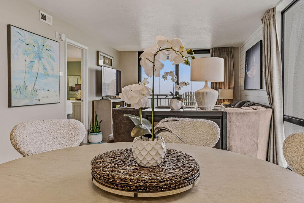 SUNDESTIN INTERNATIONAL CONDO - Residential