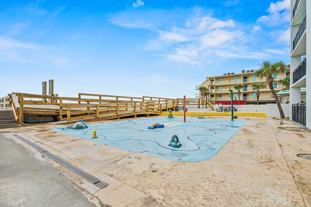 SUNDESTIN INTERNATIONAL CONDO - Residential