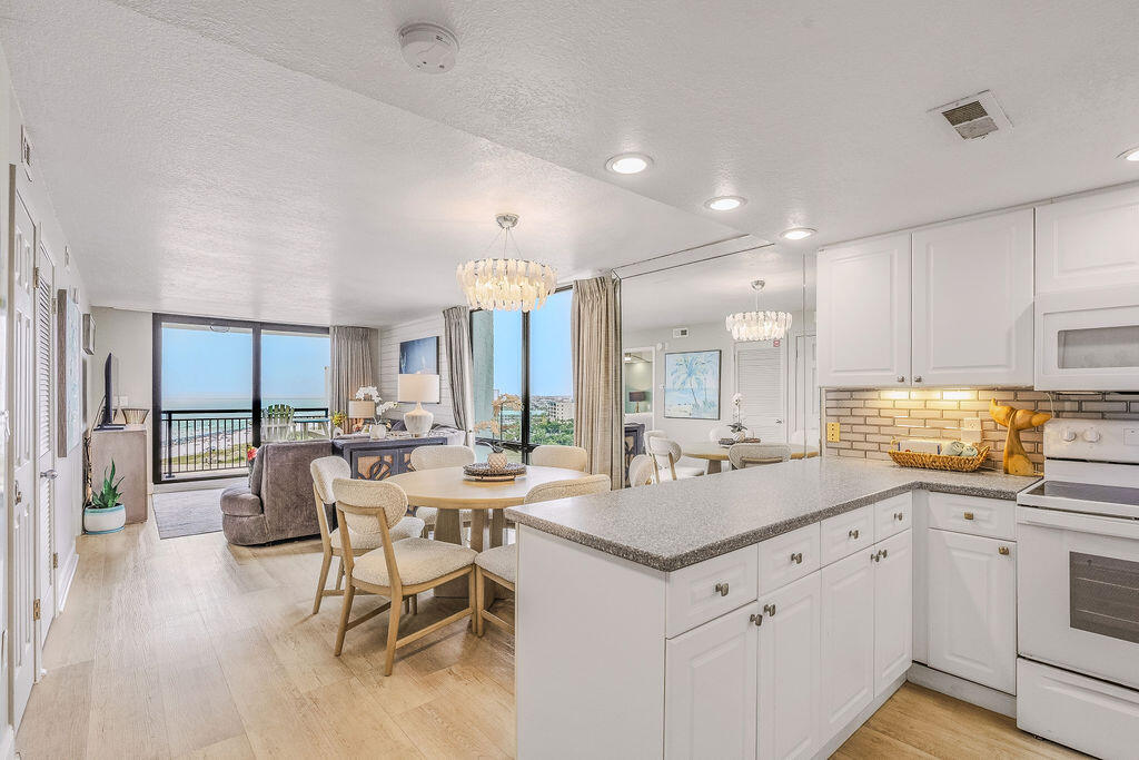 SUNDESTIN INTERNATIONAL CONDO - Residential