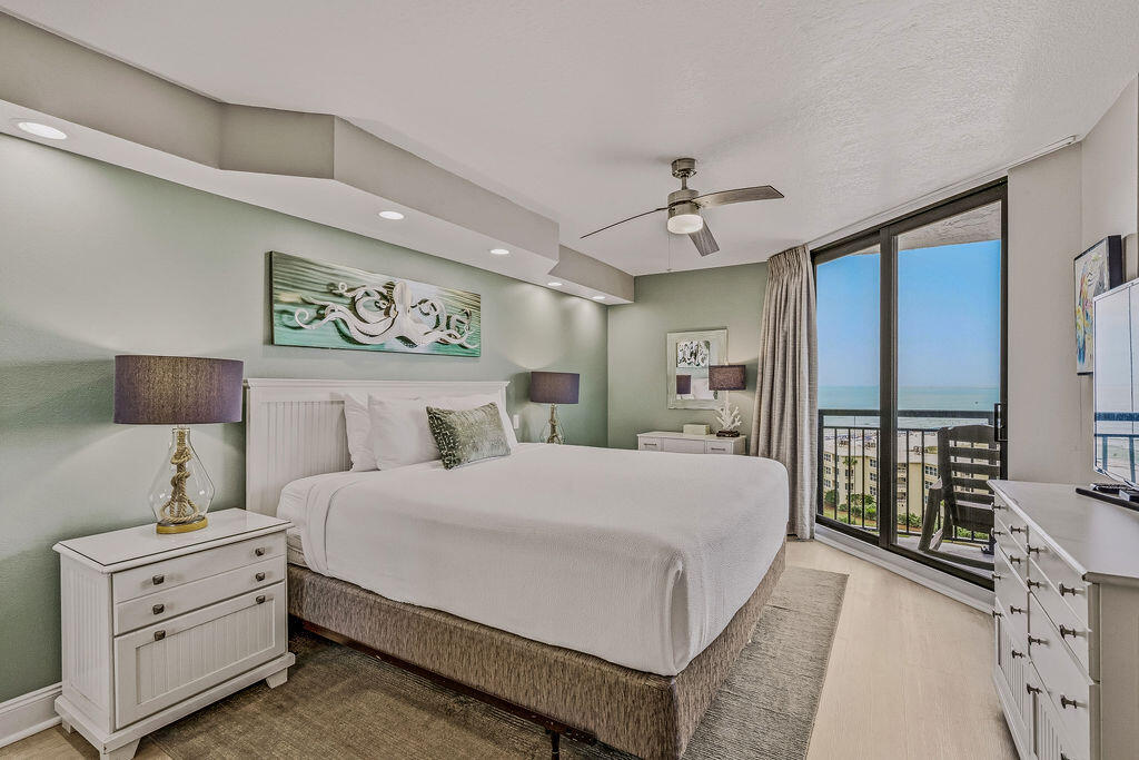 SUNDESTIN INTERNATIONAL CONDO - Residential