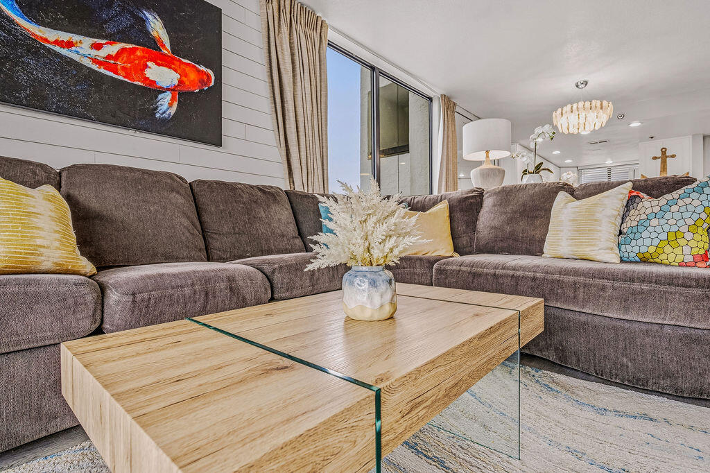 SUNDESTIN INTERNATIONAL CONDO - Residential