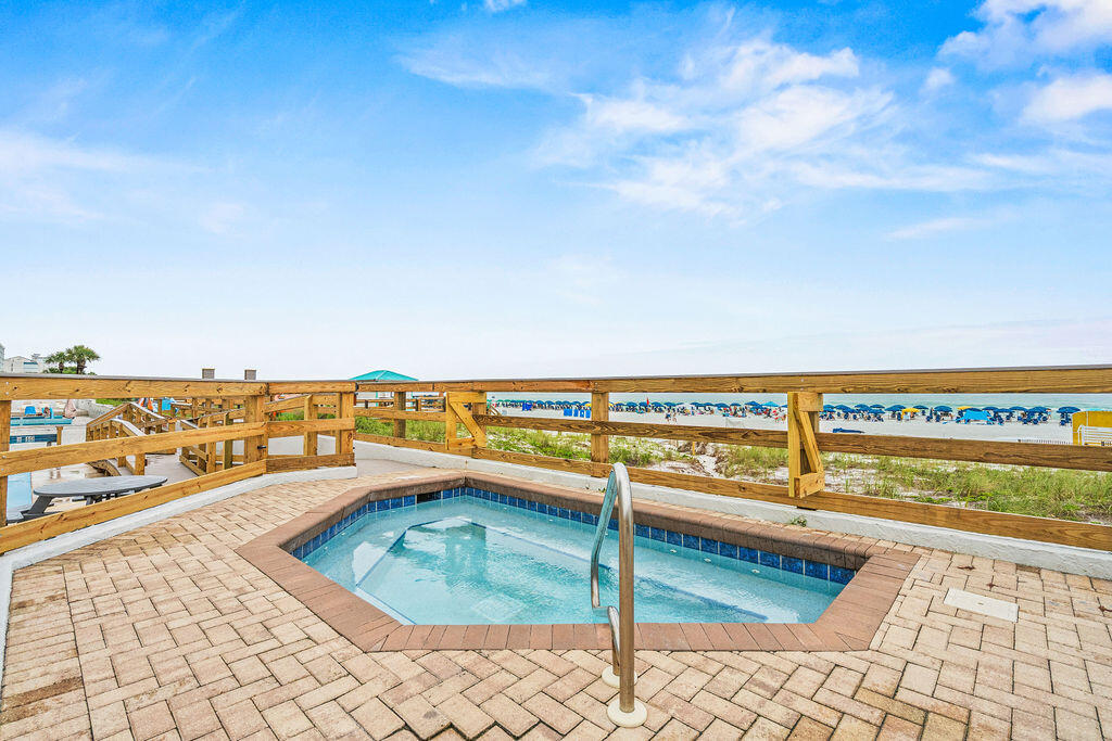 SUNDESTIN INTERNATIONAL CONDO - Residential