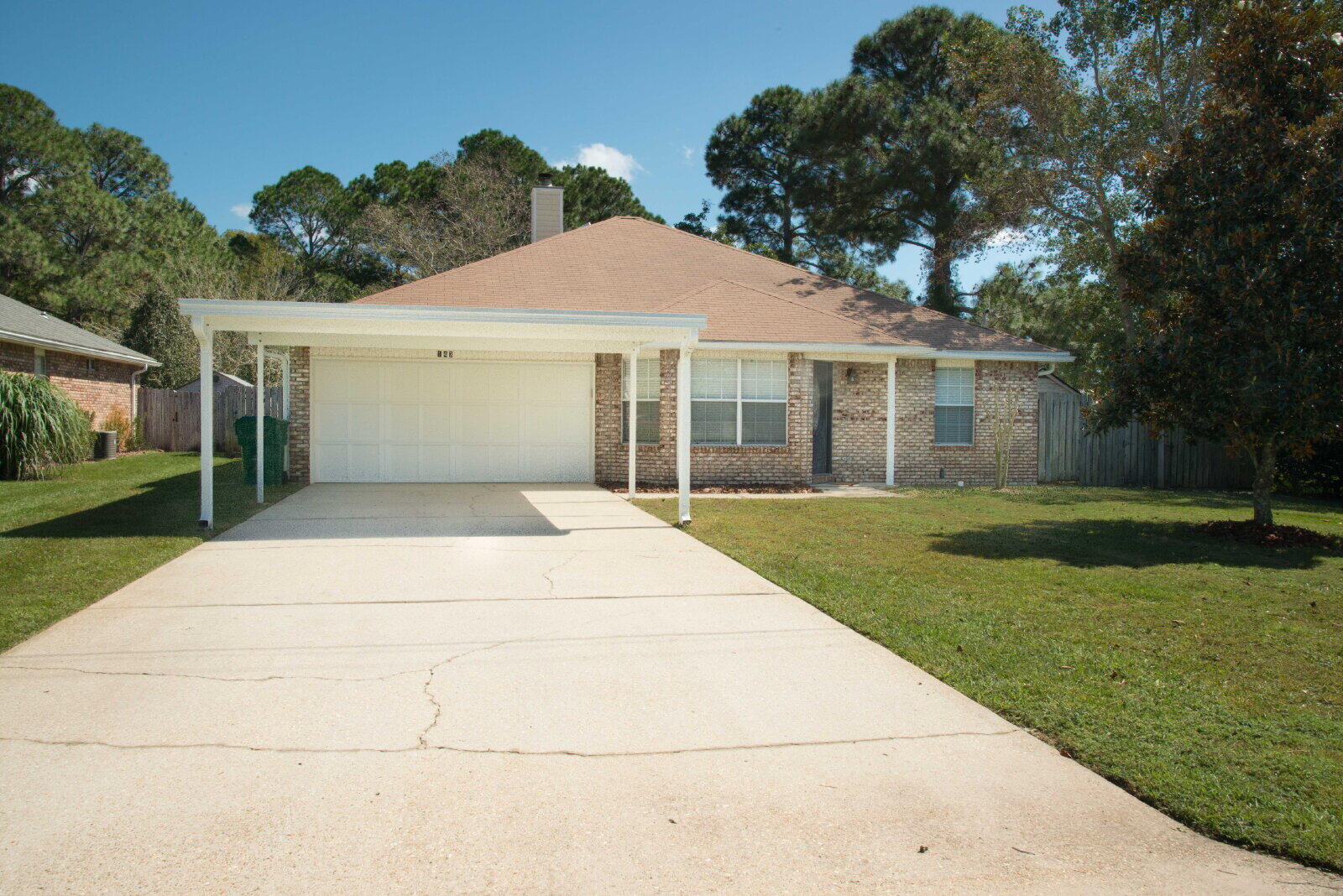 WYNNEHAVEN BEACH ESTATES - Residential Lease