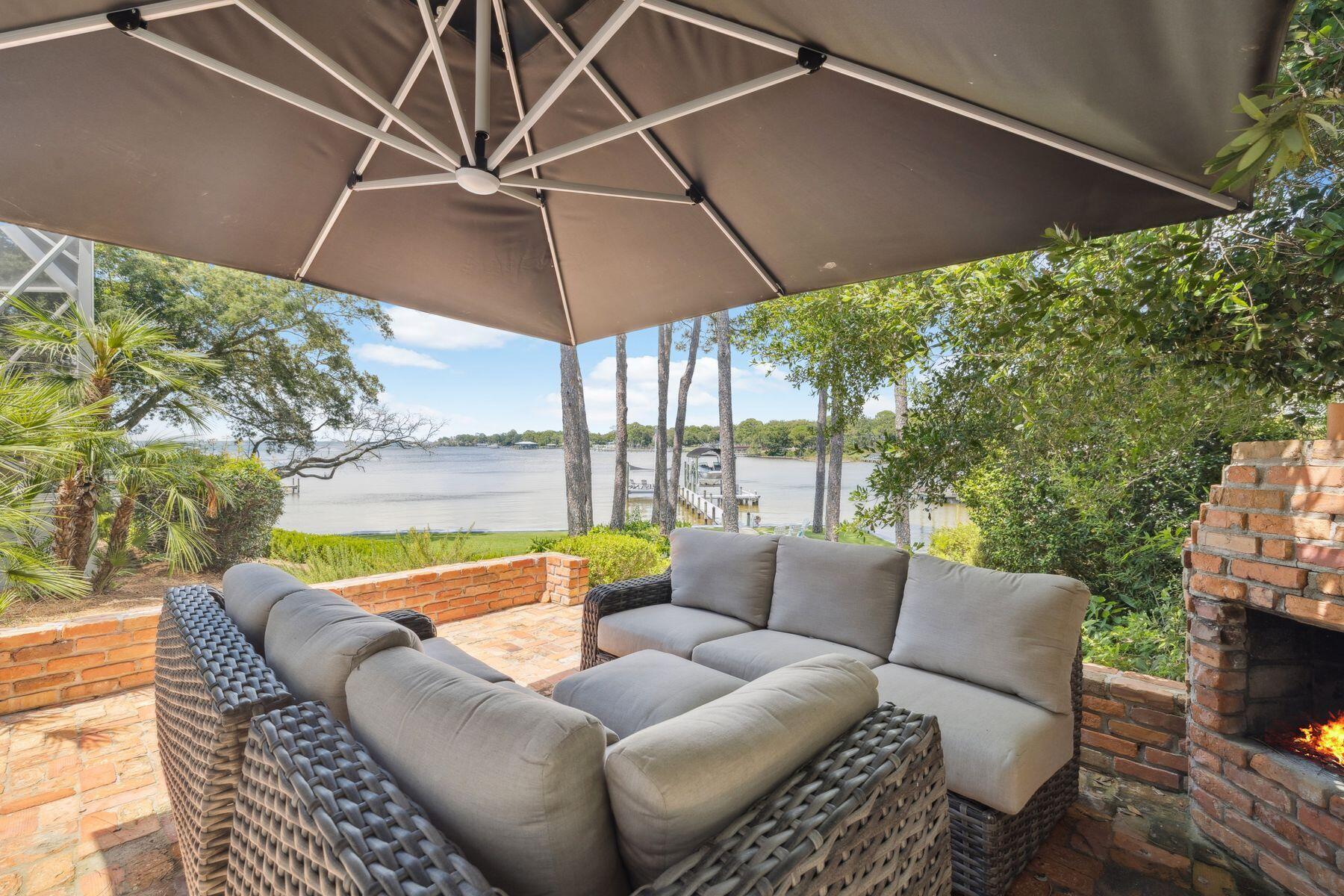 KELLYS ADDN TO DESTIN - Residential