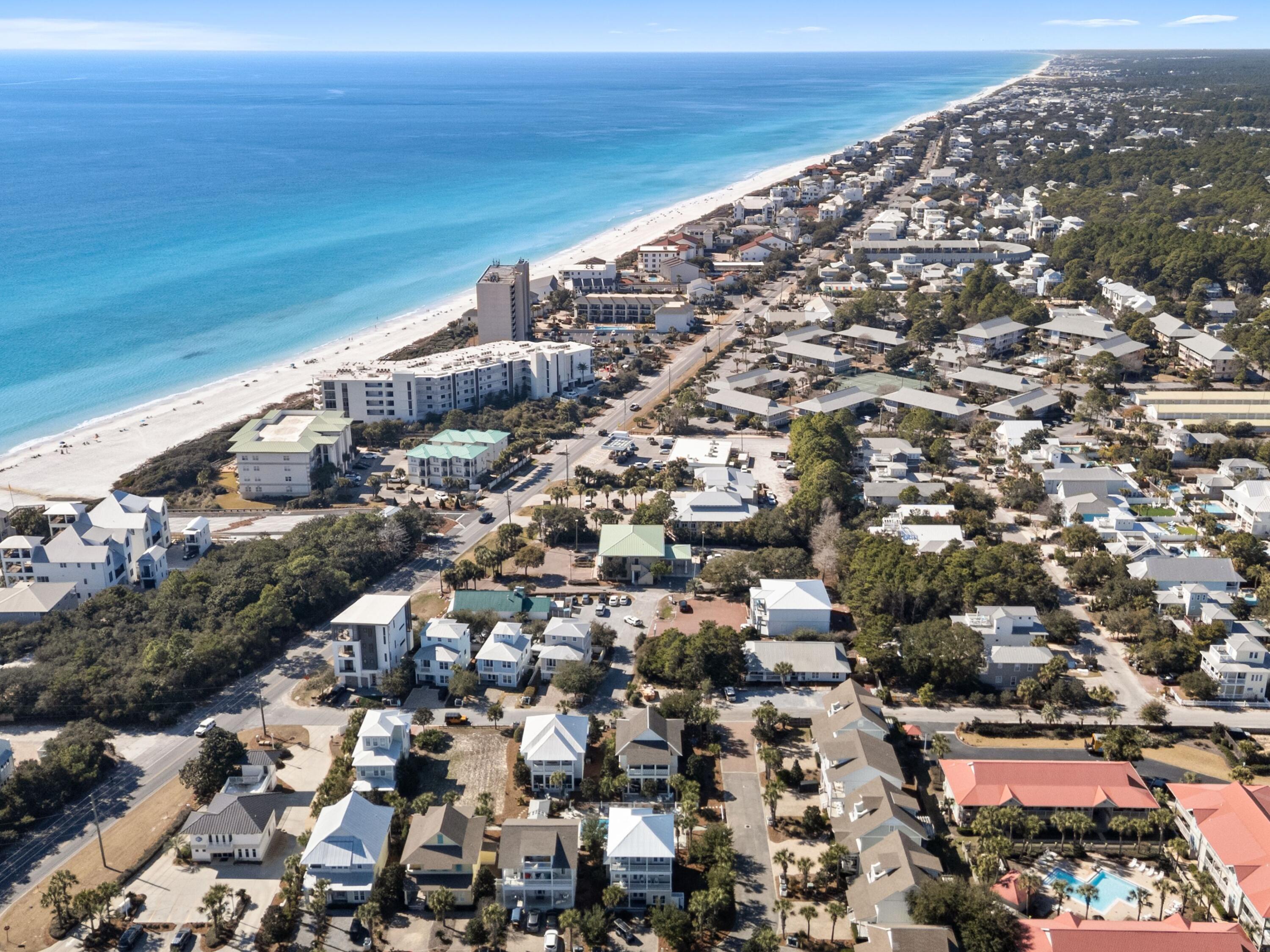 LOT 14 MAGNOLIA DUNE S/D LESS THE W 20FT THEREOF - Residential
