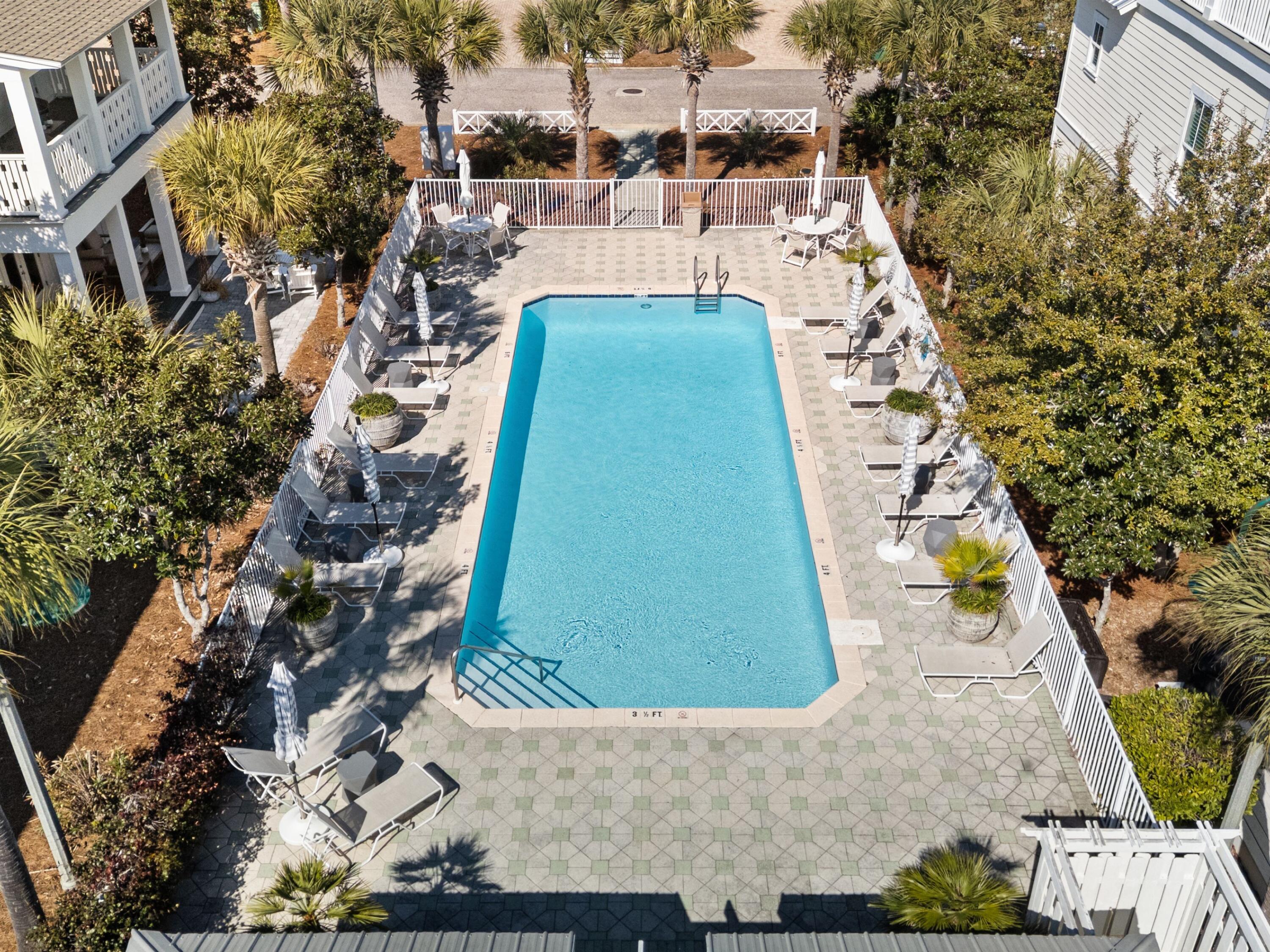 LOT 14 MAGNOLIA DUNE S/D LESS THE W 20FT THEREOF - Residential