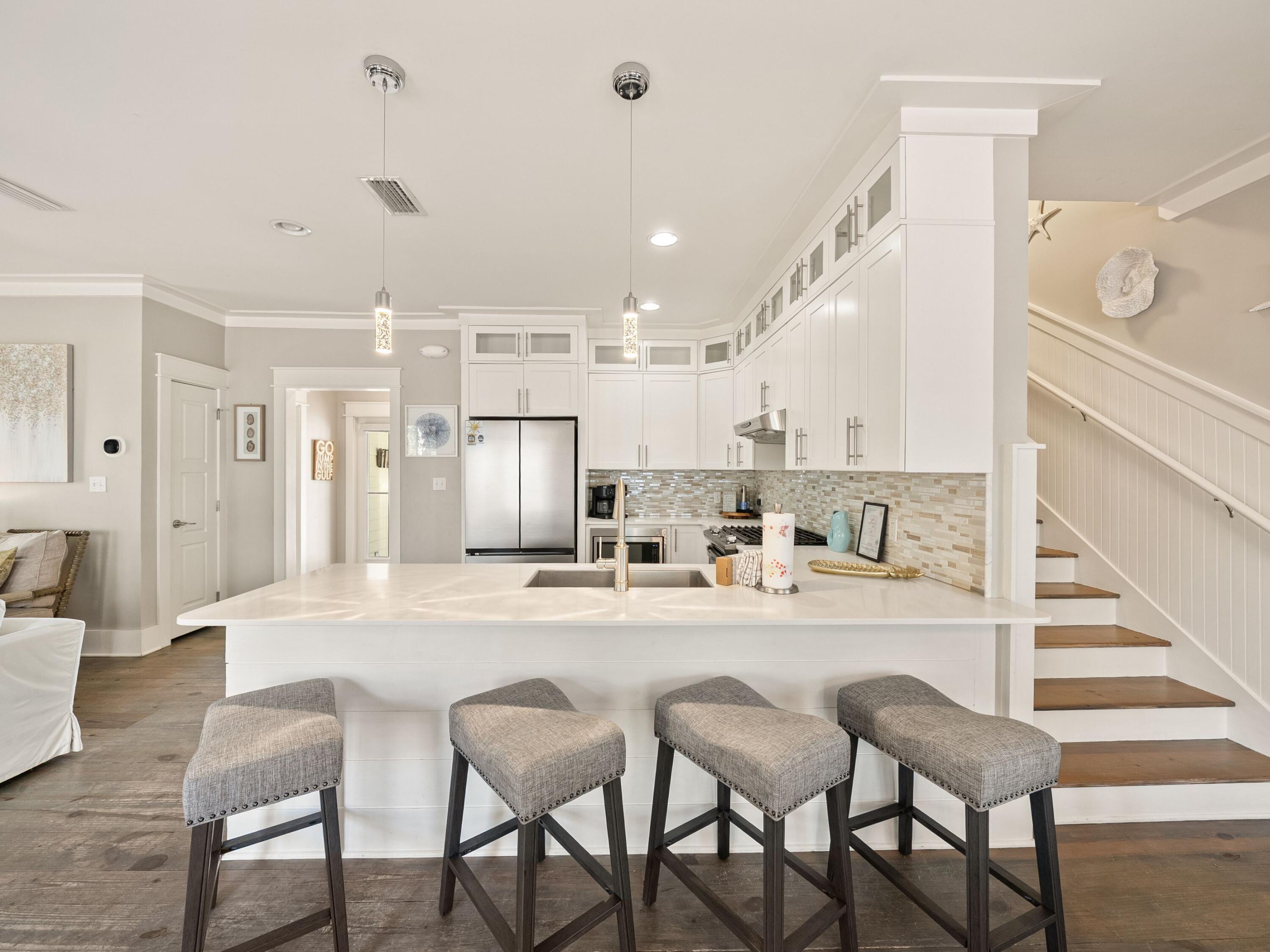 LOT 14 MAGNOLIA DUNE S/D LESS THE W 20FT THEREOF - Residential