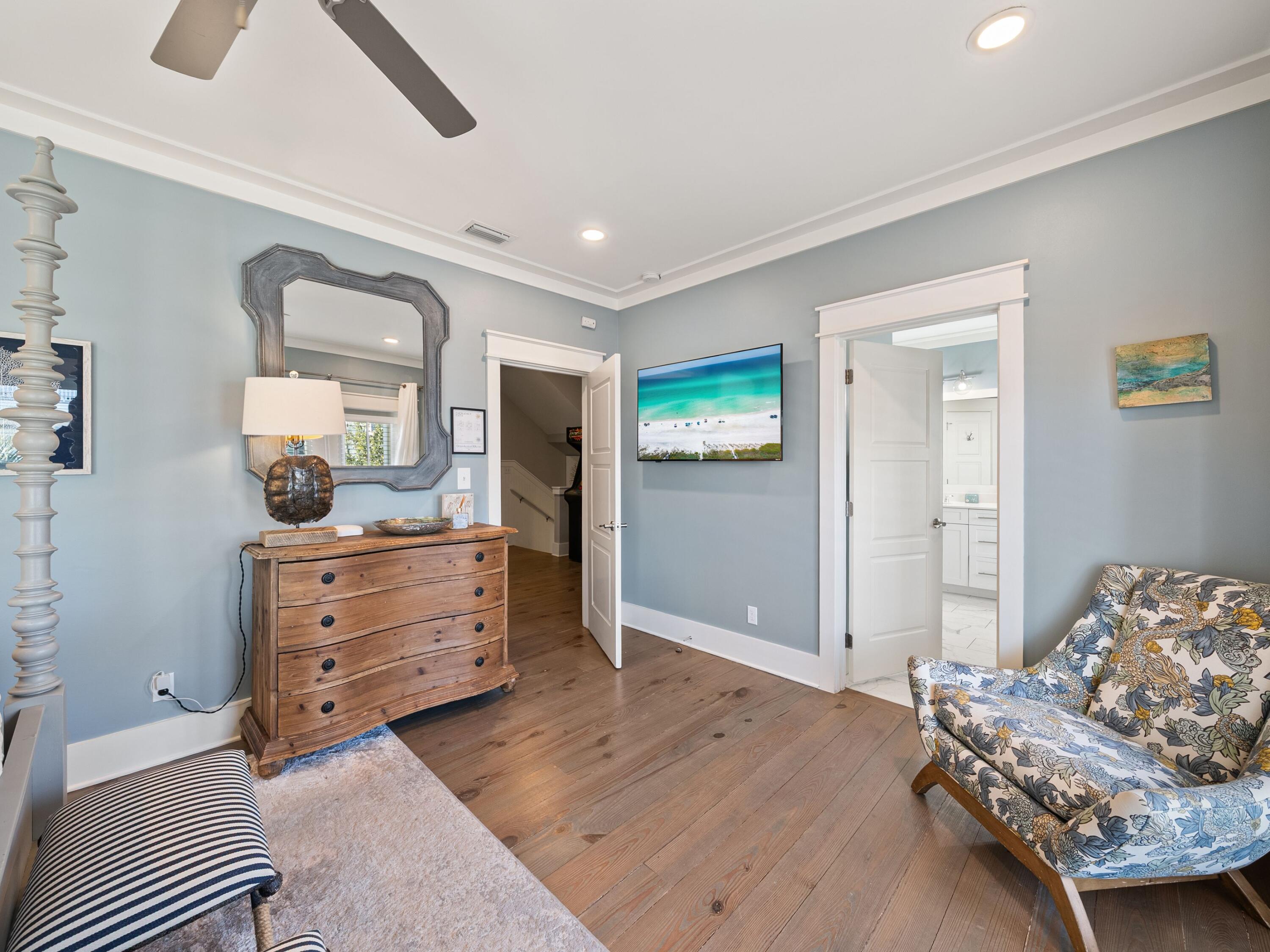 LOT 14 MAGNOLIA DUNE S/D LESS THE W 20FT THEREOF - Residential