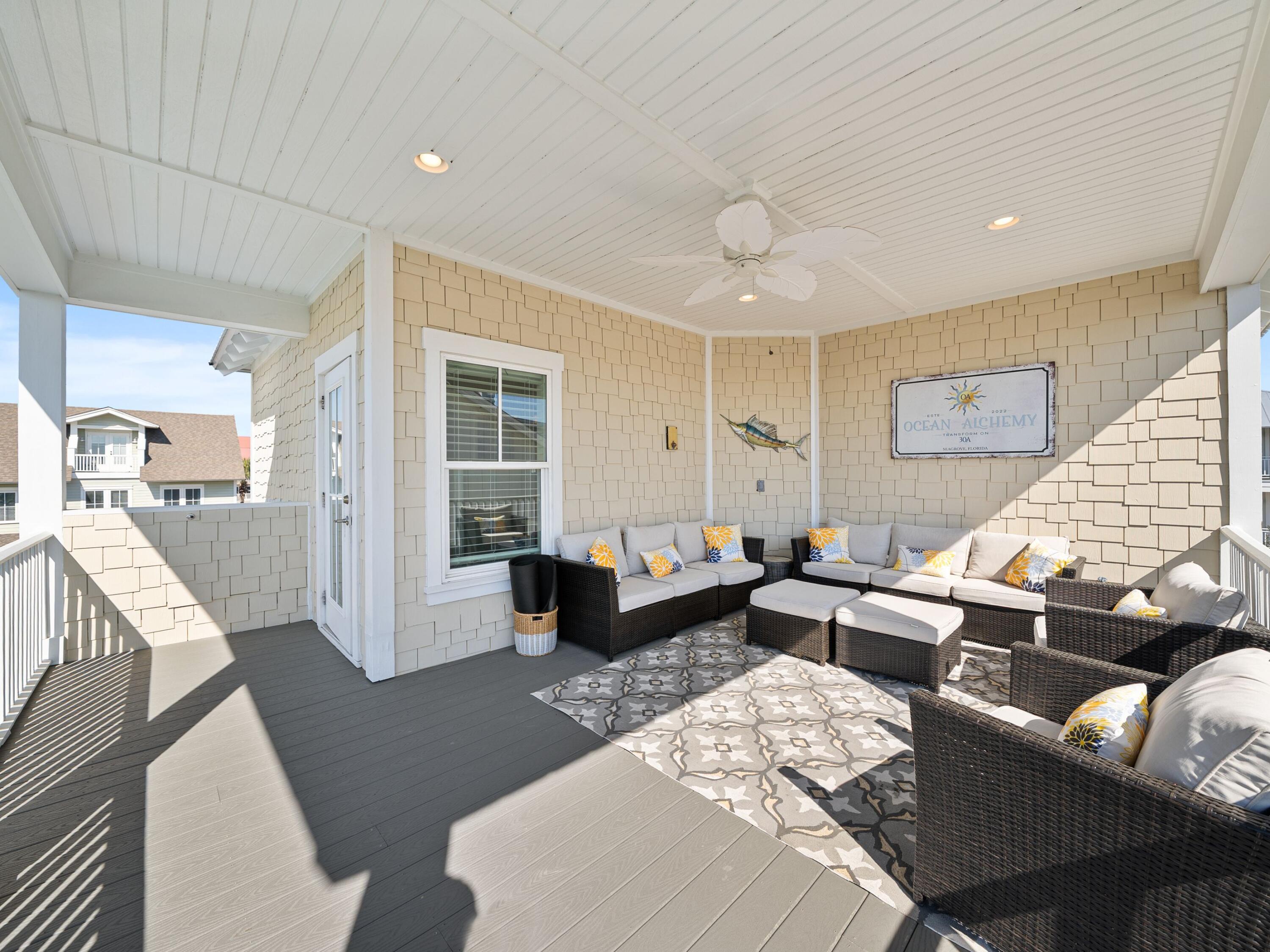 LOT 14 MAGNOLIA DUNE S/D LESS THE W 20FT THEREOF - Residential
