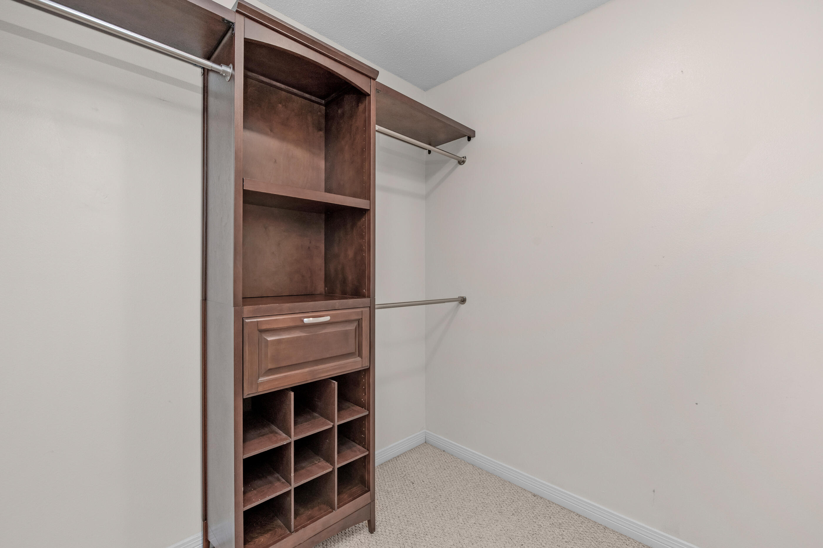 OLD BETHEL ESTATES PH I - Residential