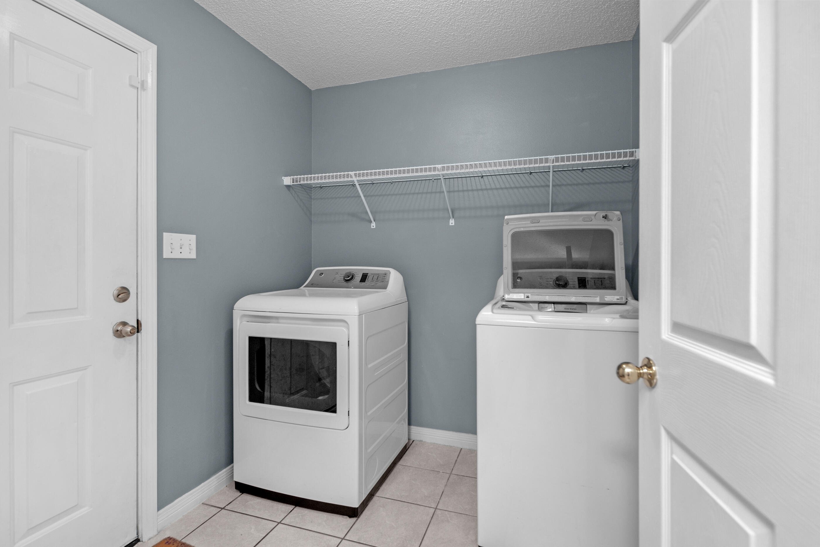 OLD BETHEL ESTATES PH I - Residential
