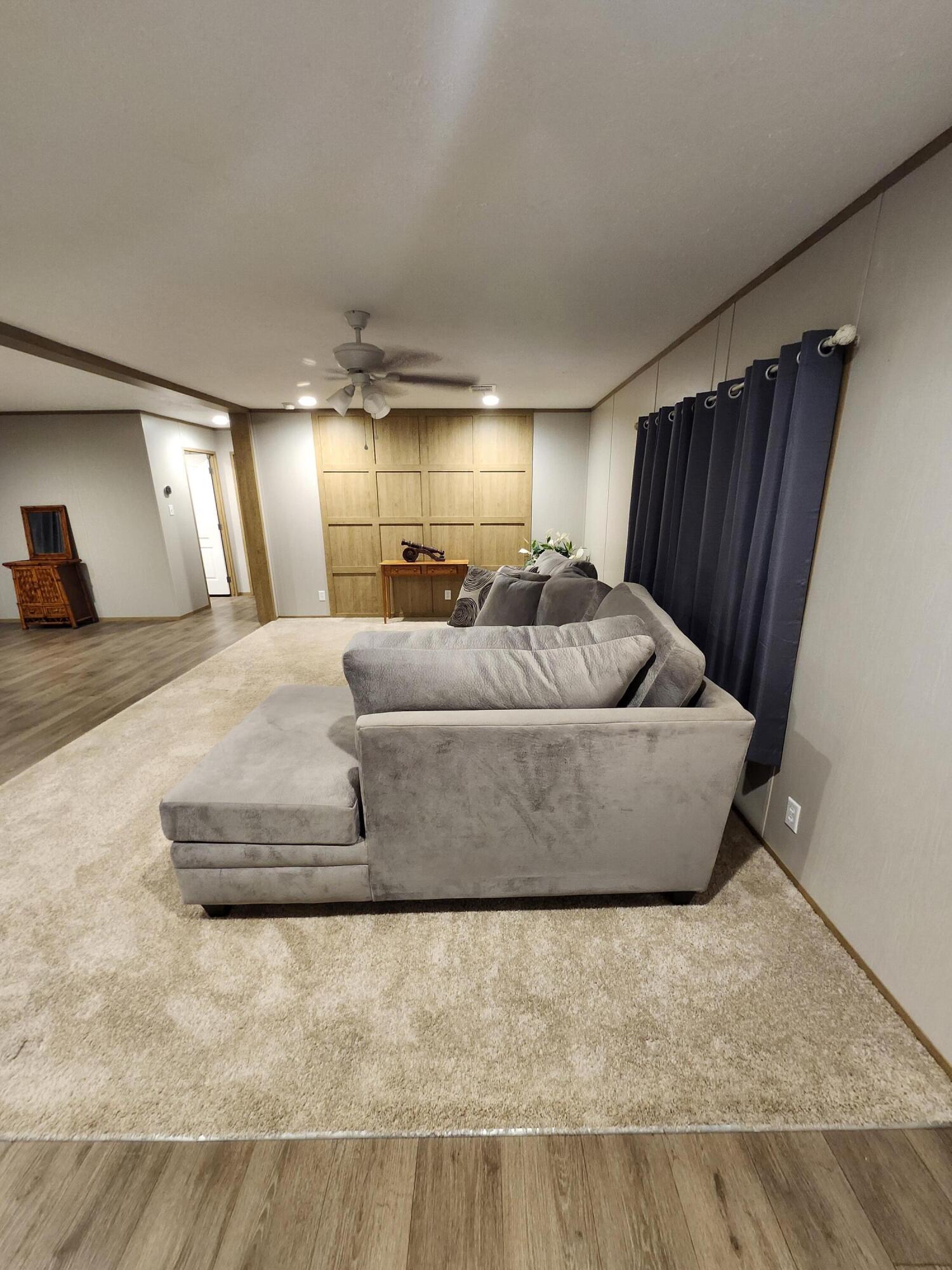OAKWOOD HILLS - Residential