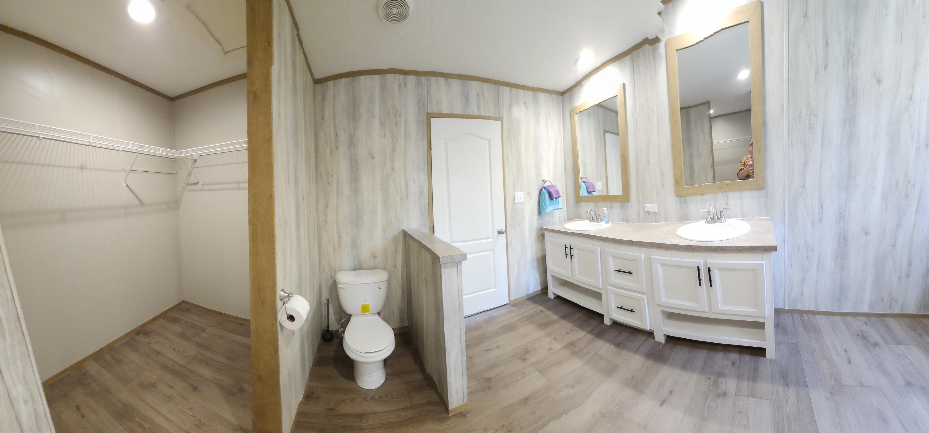 OAKWOOD HILLS - Residential