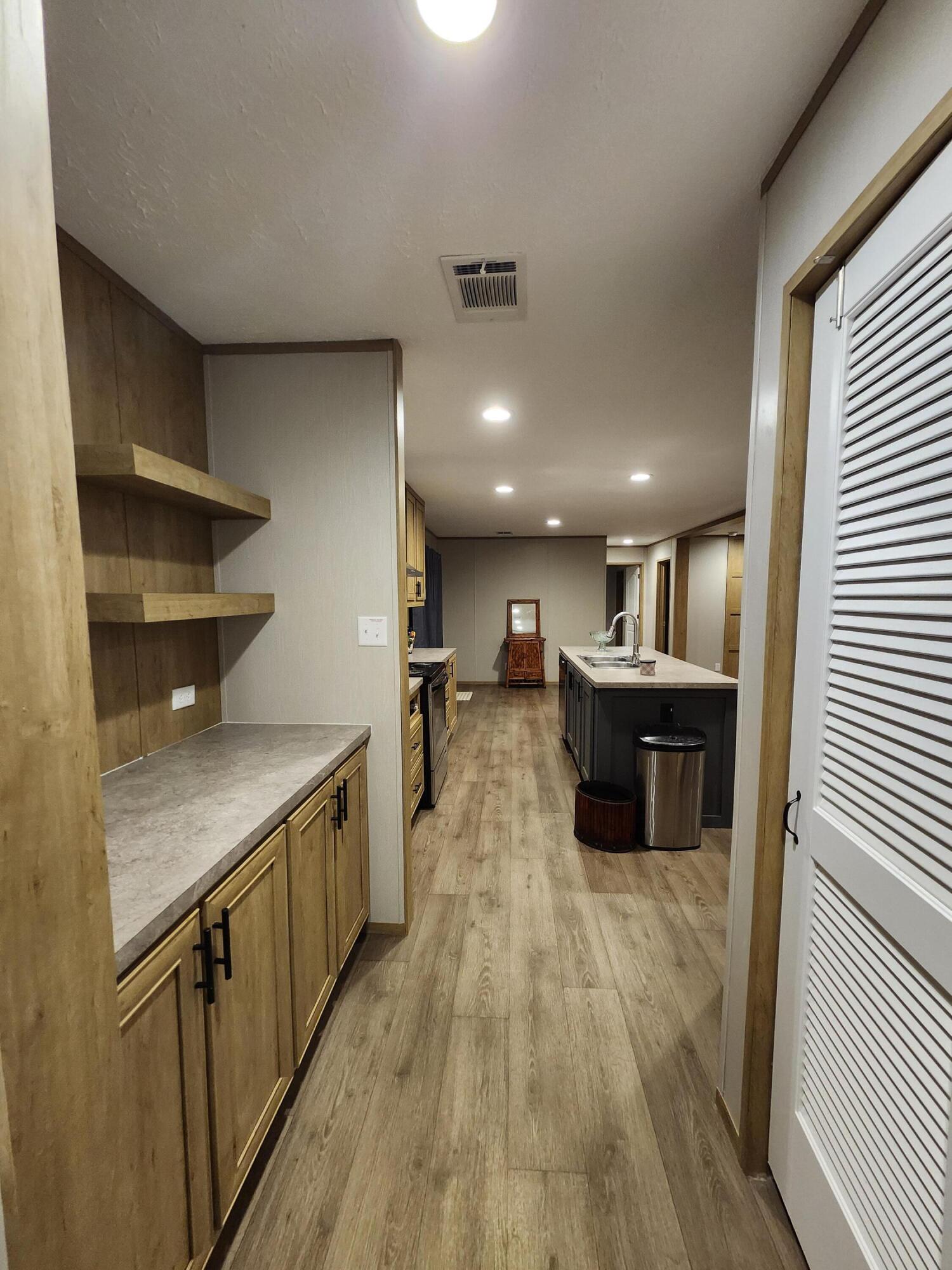 OAKWOOD HILLS - Residential