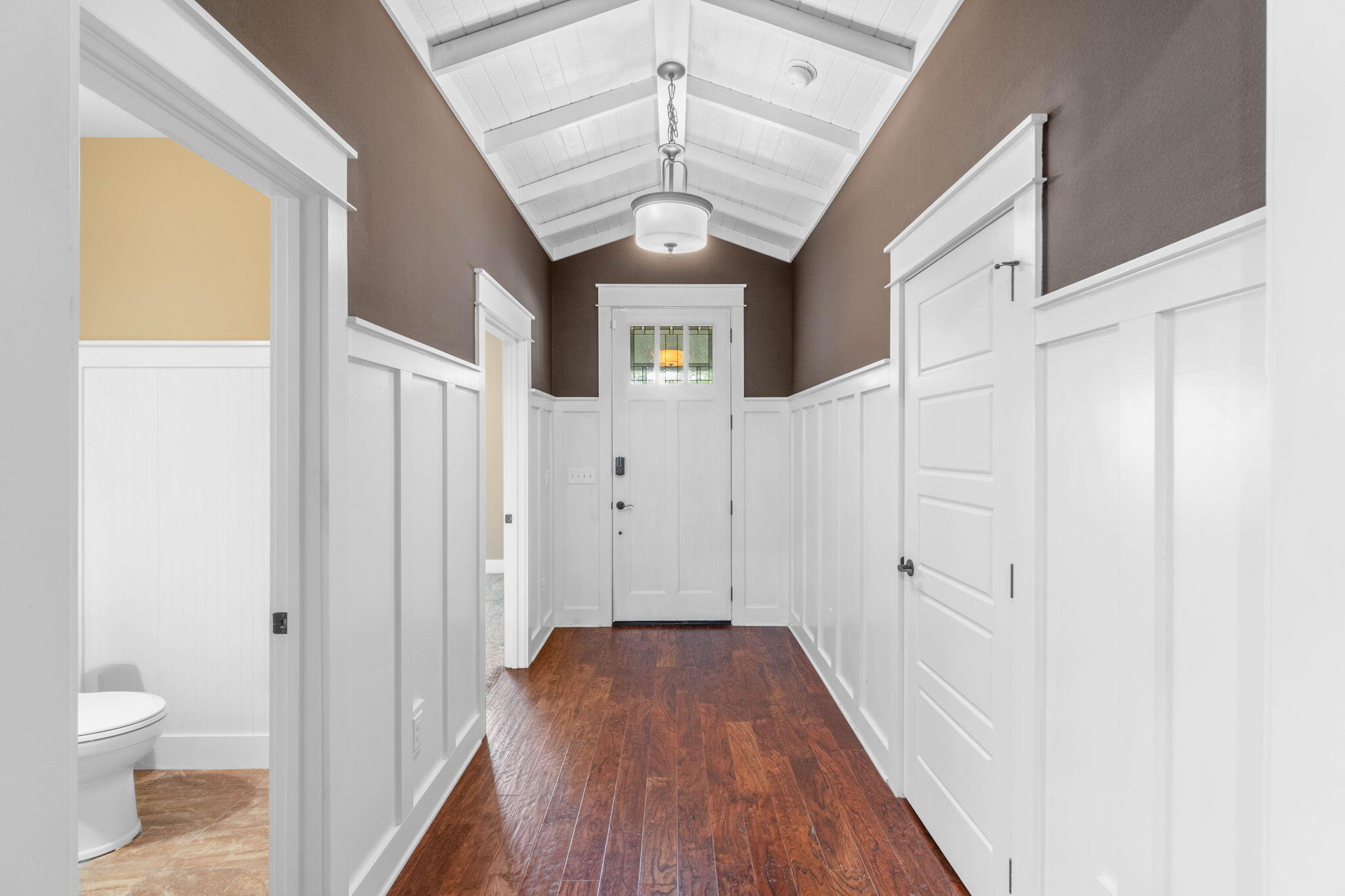 ZARCHARY ESTATES - Residential Lease
