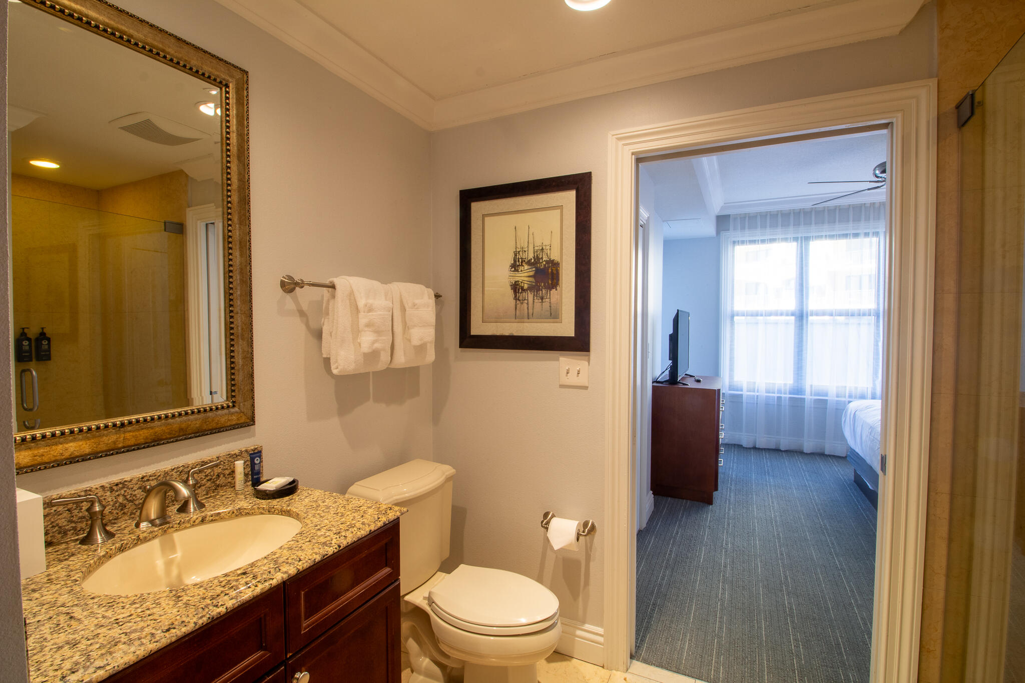 EMERALD GRANDE - Residential