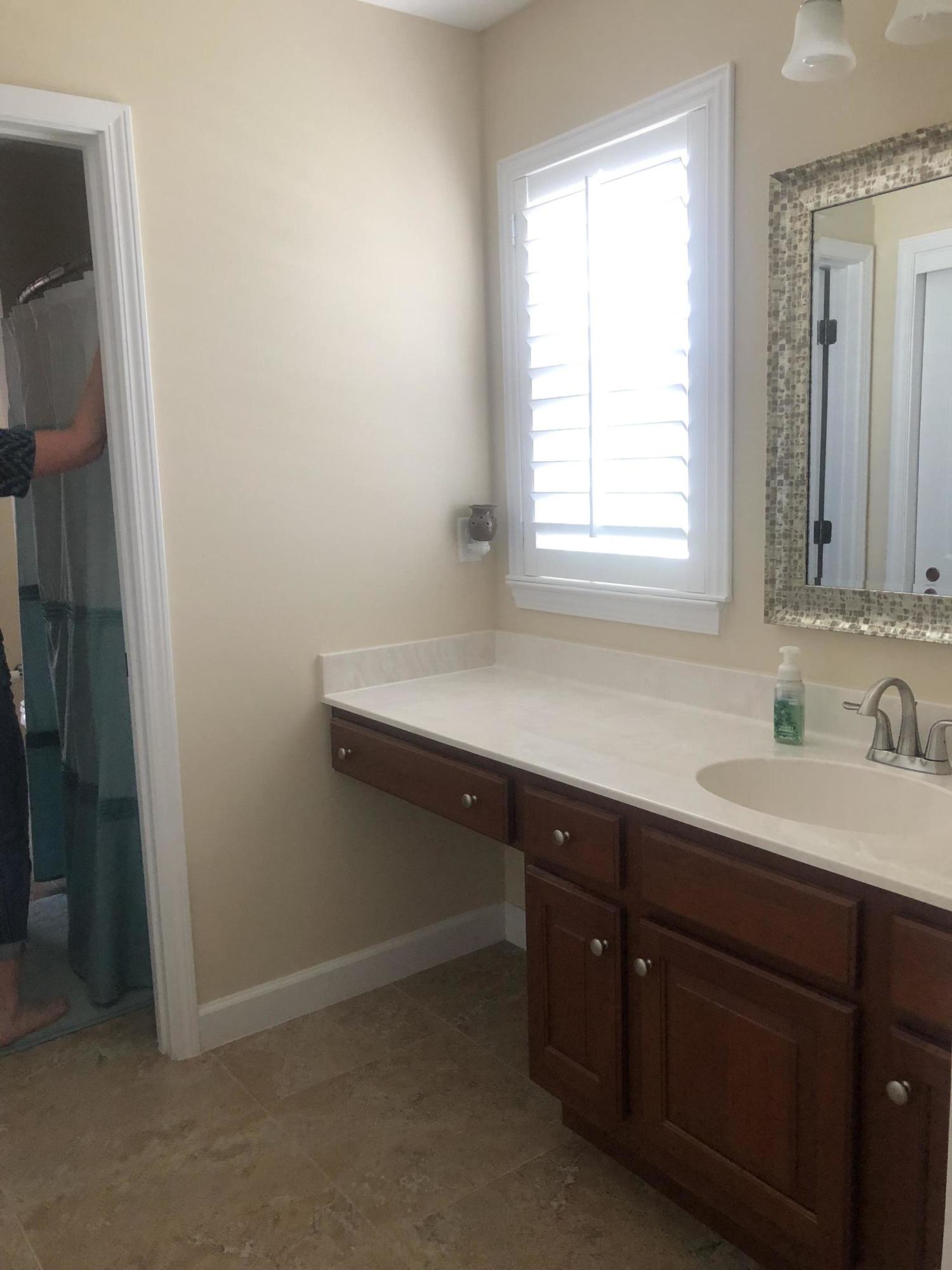 WOODRIDGE - Residential Lease