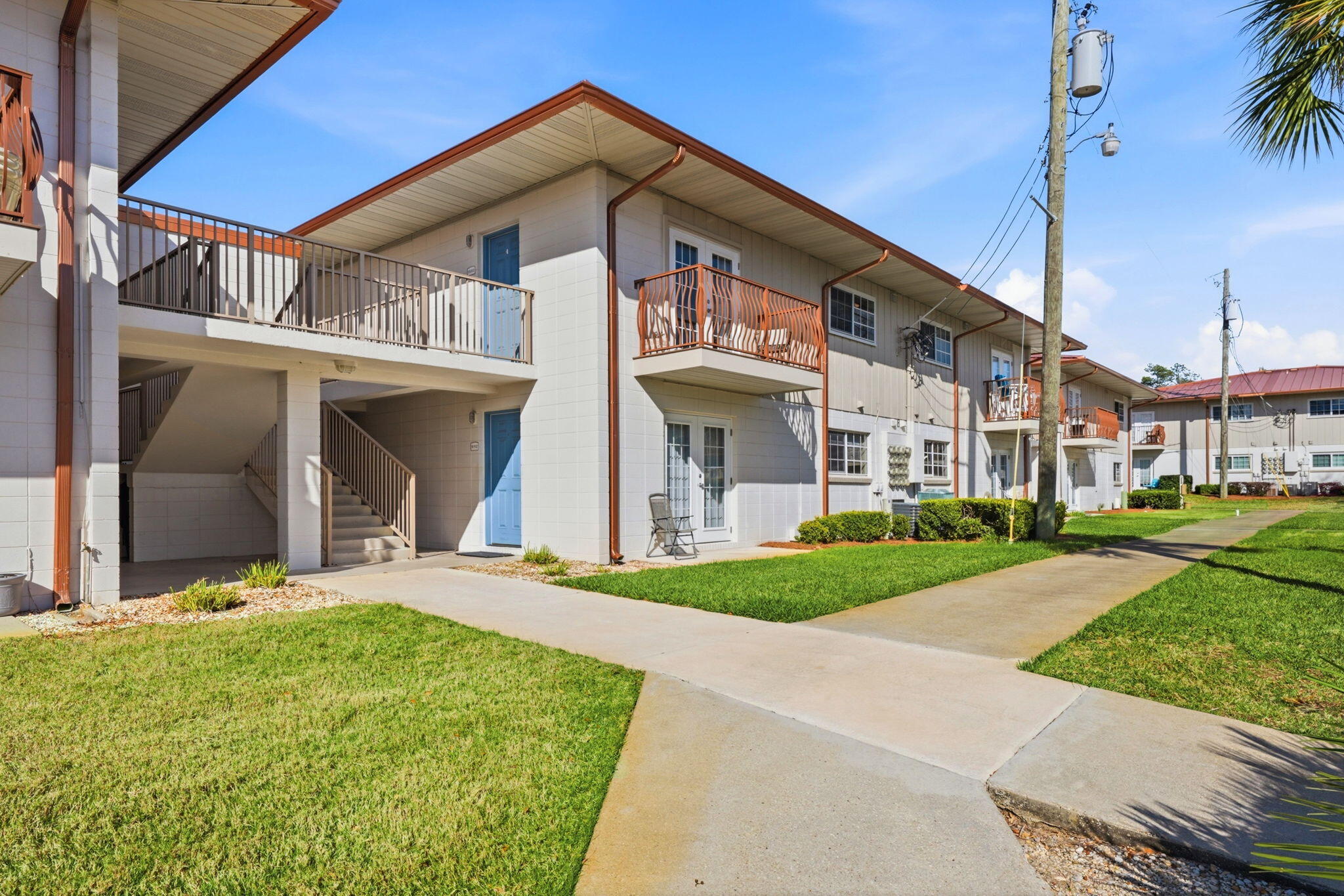 LANDMARK CONDO - Residential