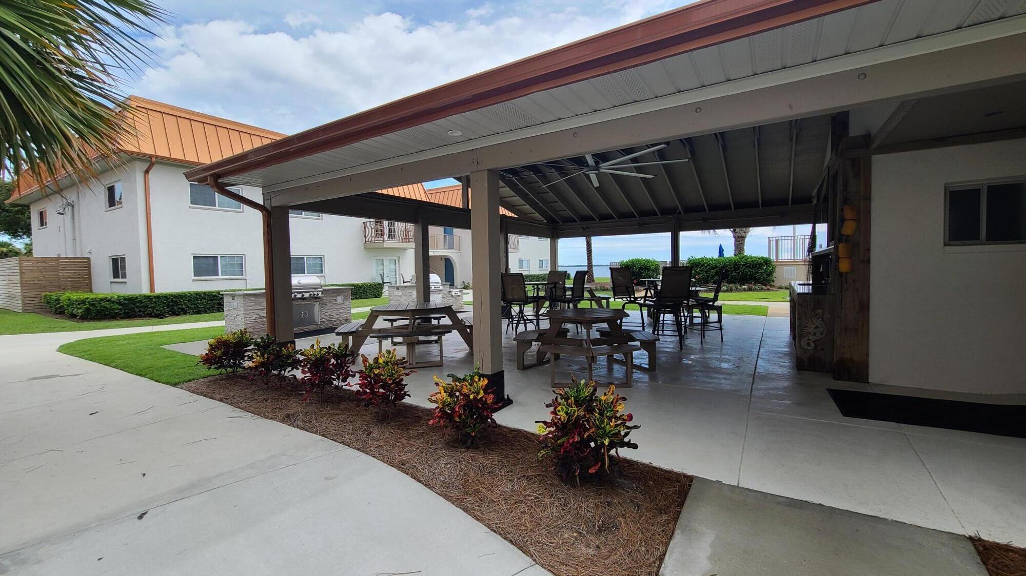 LANDMARK CONDO - Residential