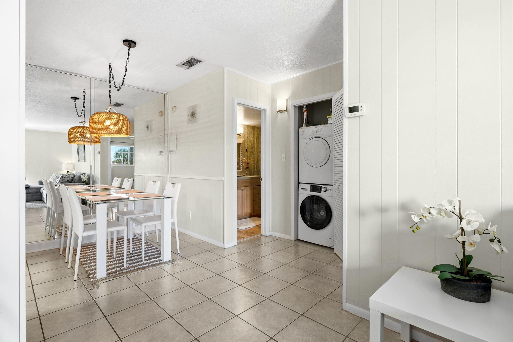 LANDMARK CONDO - Residential