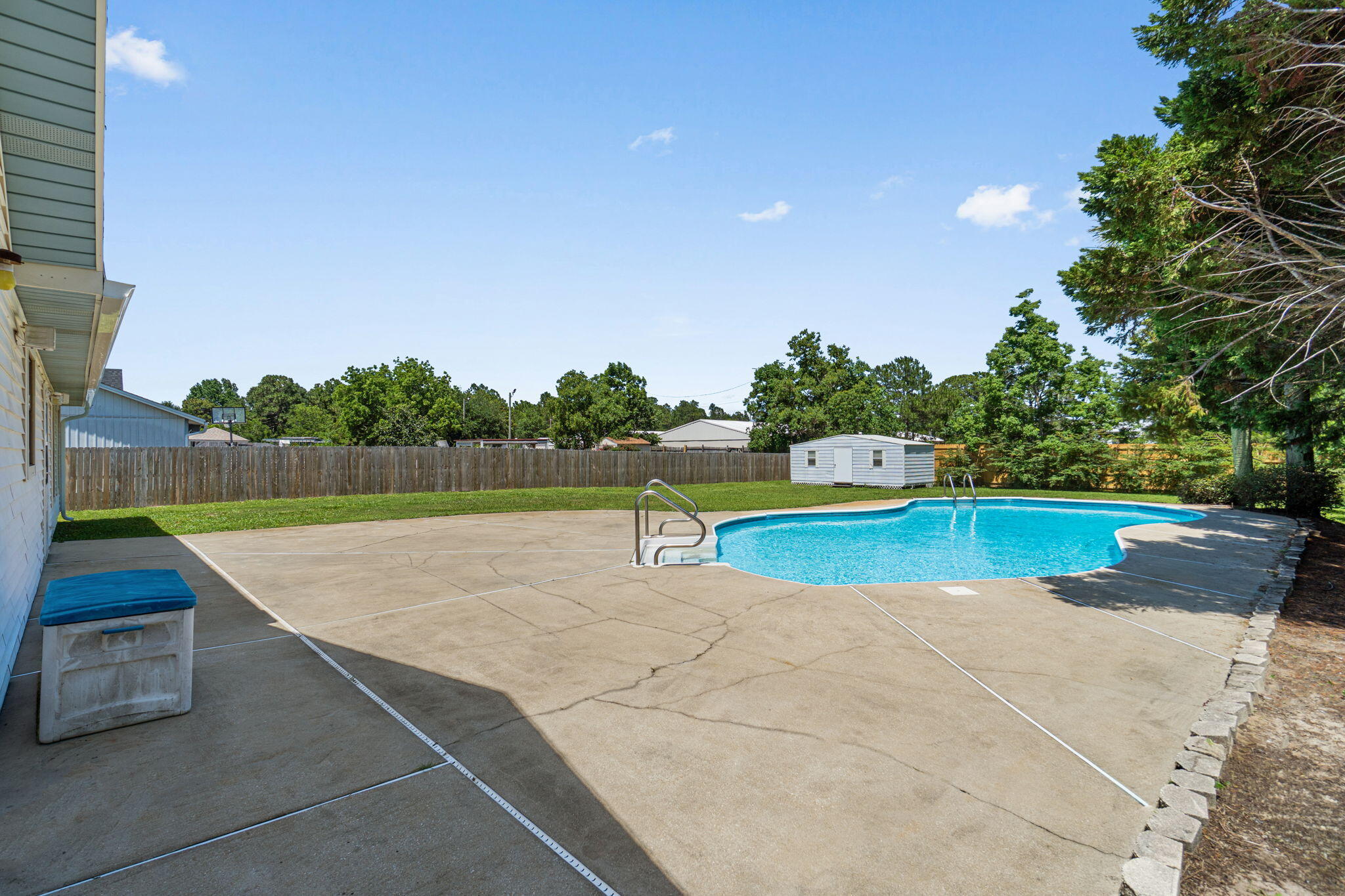 NAVARRE S/D 2ND ADDN - Residential
