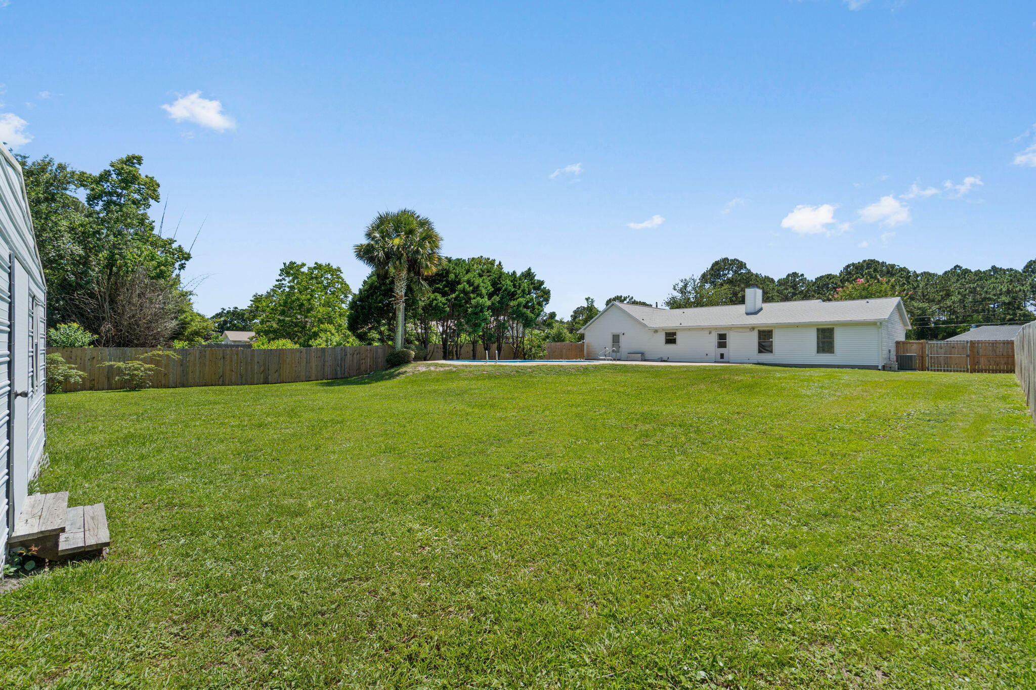 NAVARRE S/D 2ND ADDN - Residential