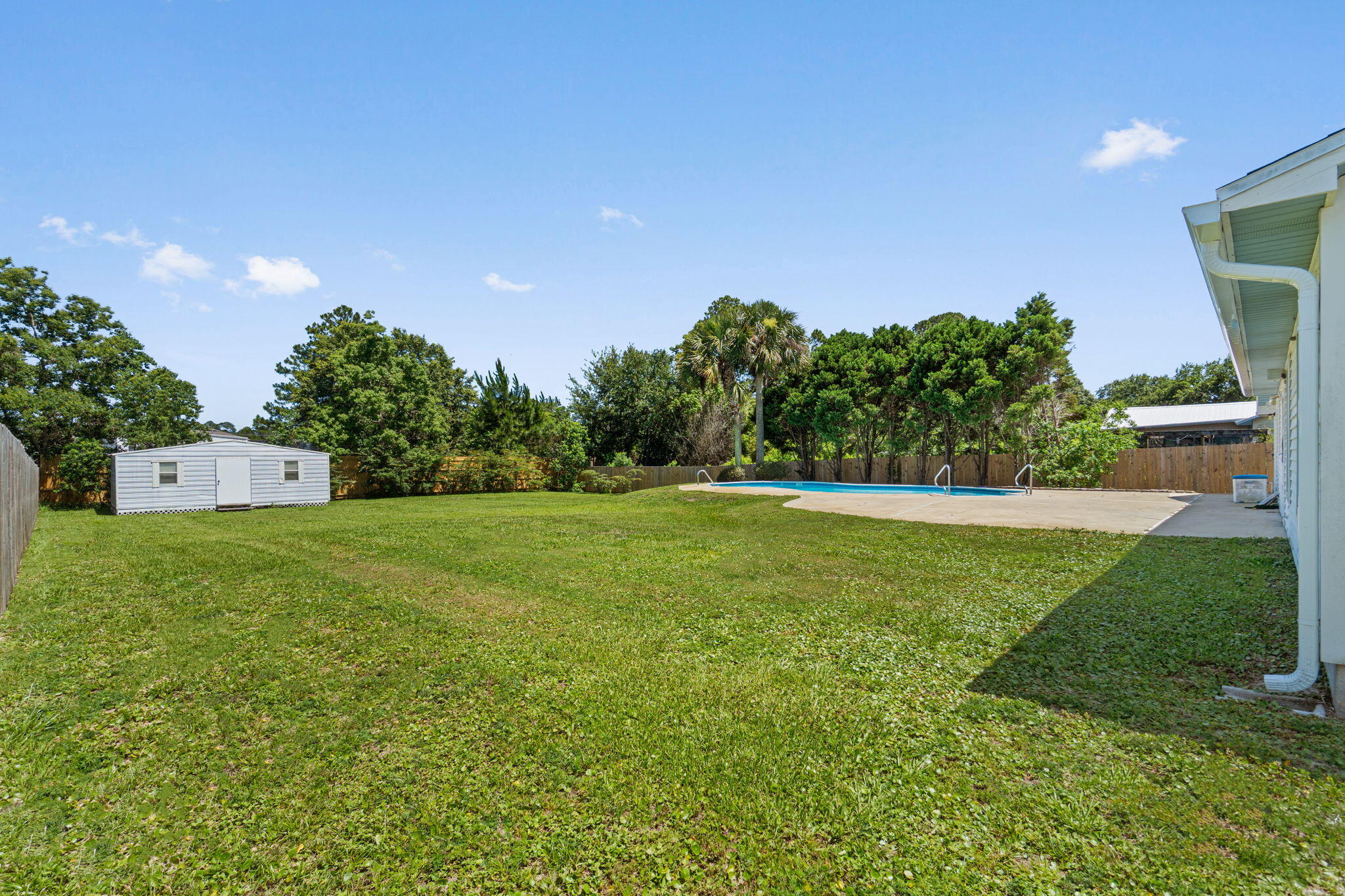 NAVARRE S/D 2ND ADDN - Residential