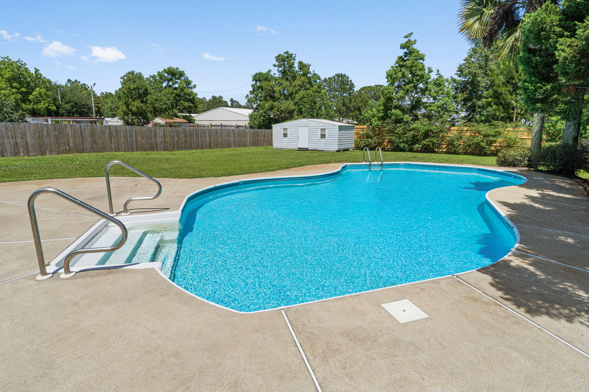 NAVARRE S/D 2ND ADDN - Residential