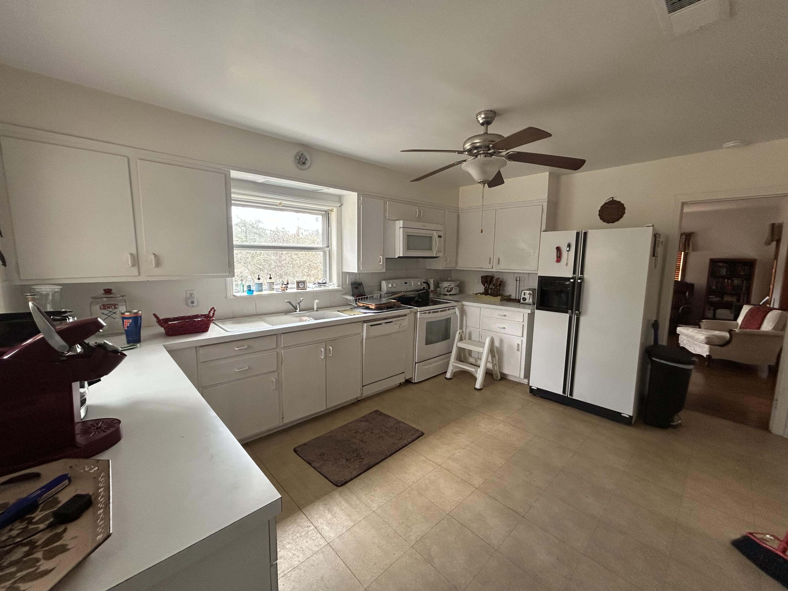 METES & BOUNDS - Residential Lease
