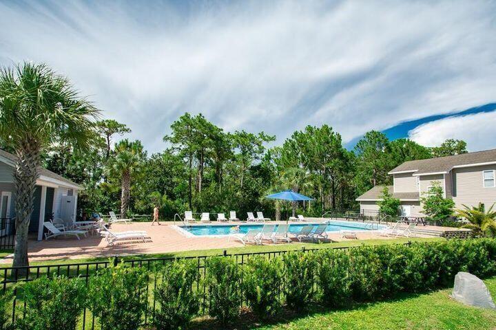 ENCHANTED ESTATES - Residential