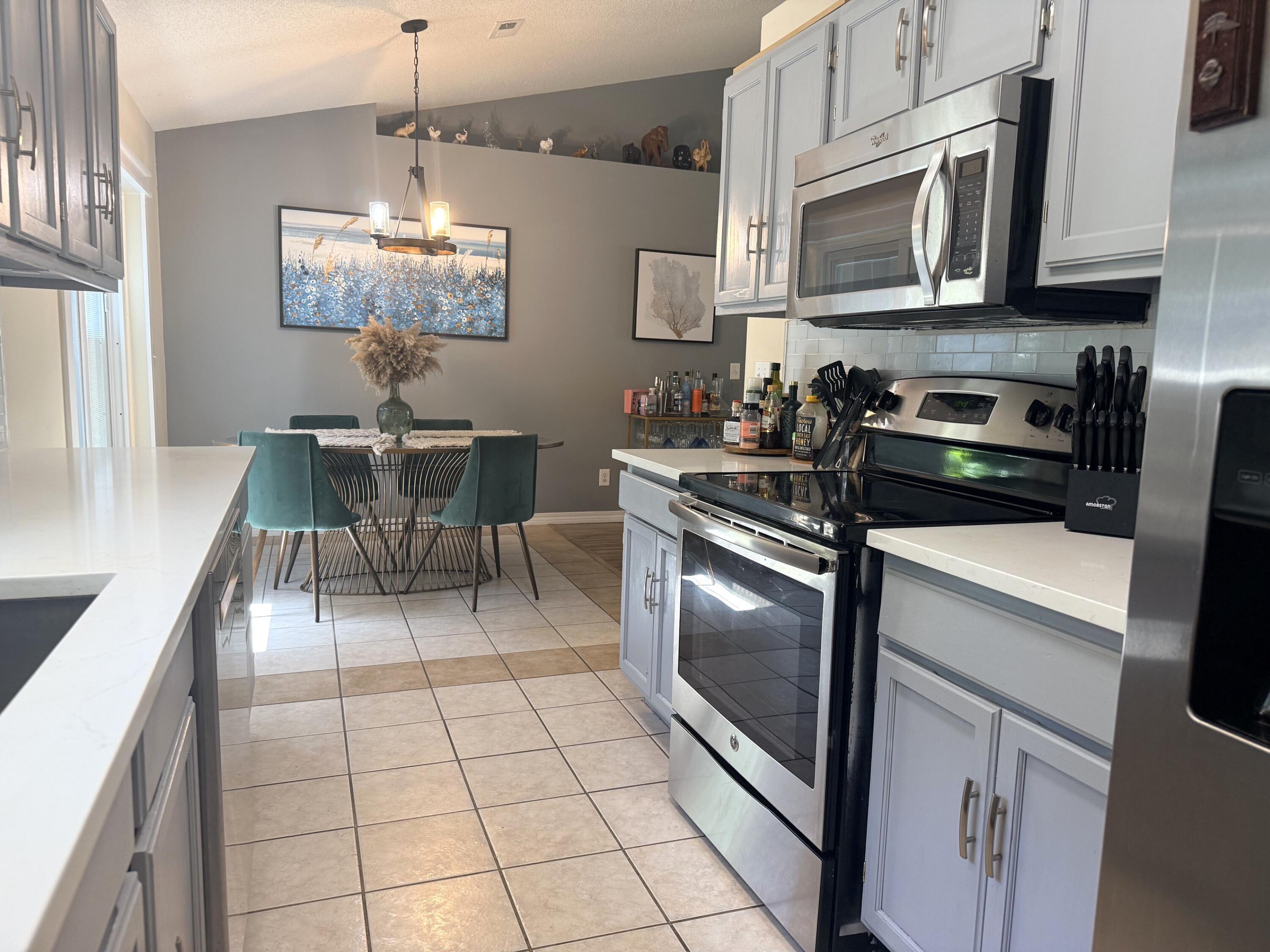 SEABREEZE 6TH ADDN - Residential