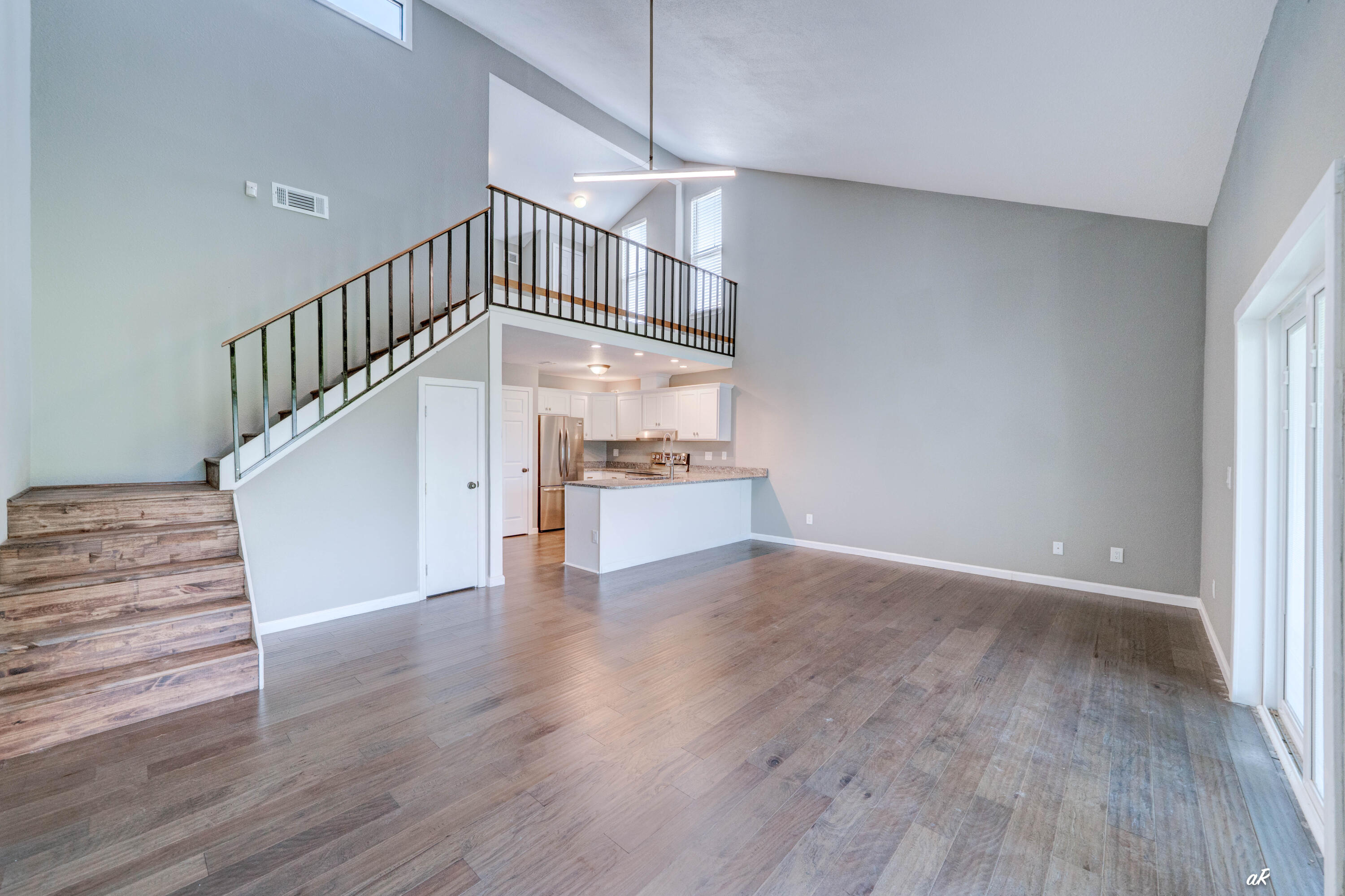 HICKORY PARK - Residential